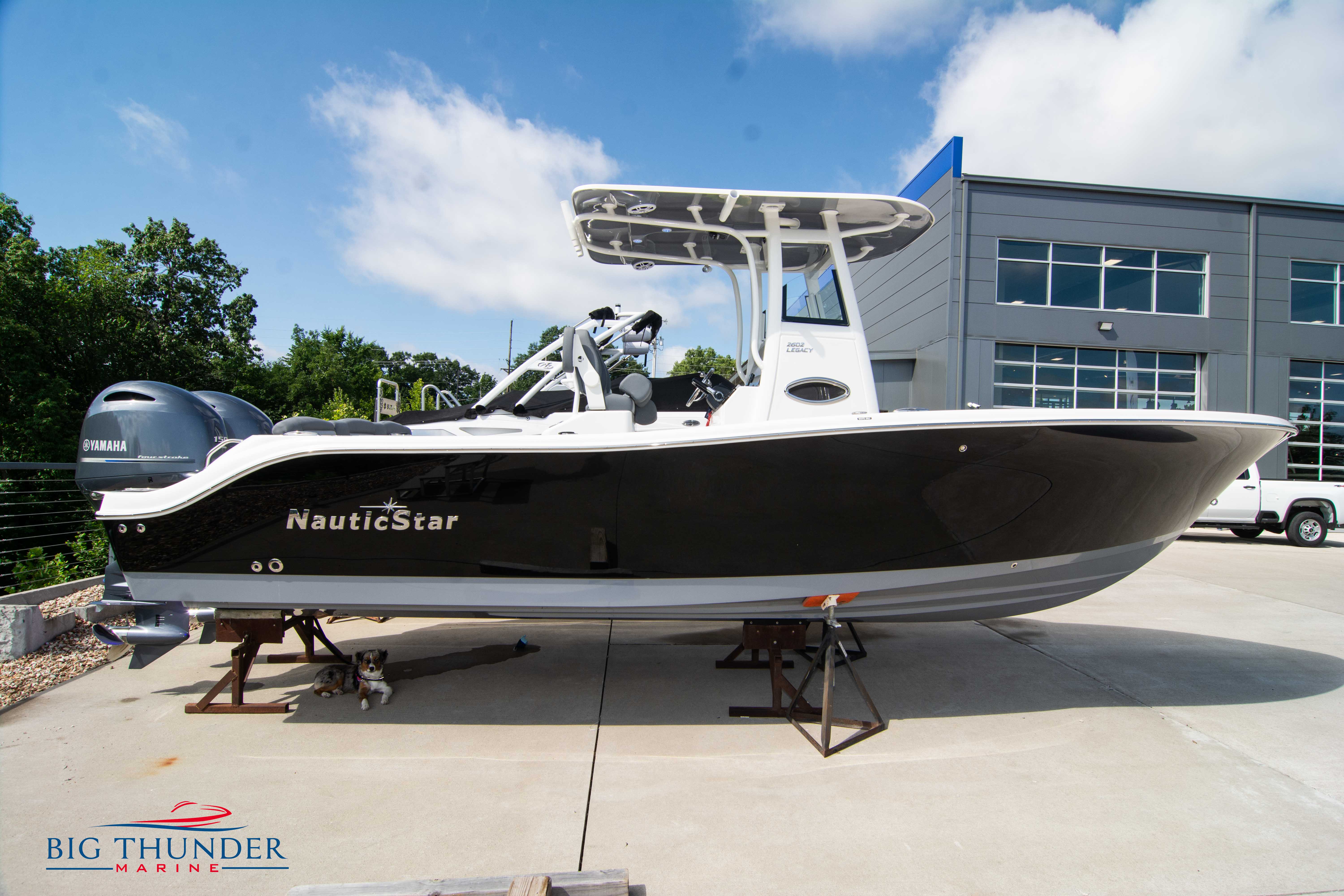 2023 Nauticstar 2602 Legacy