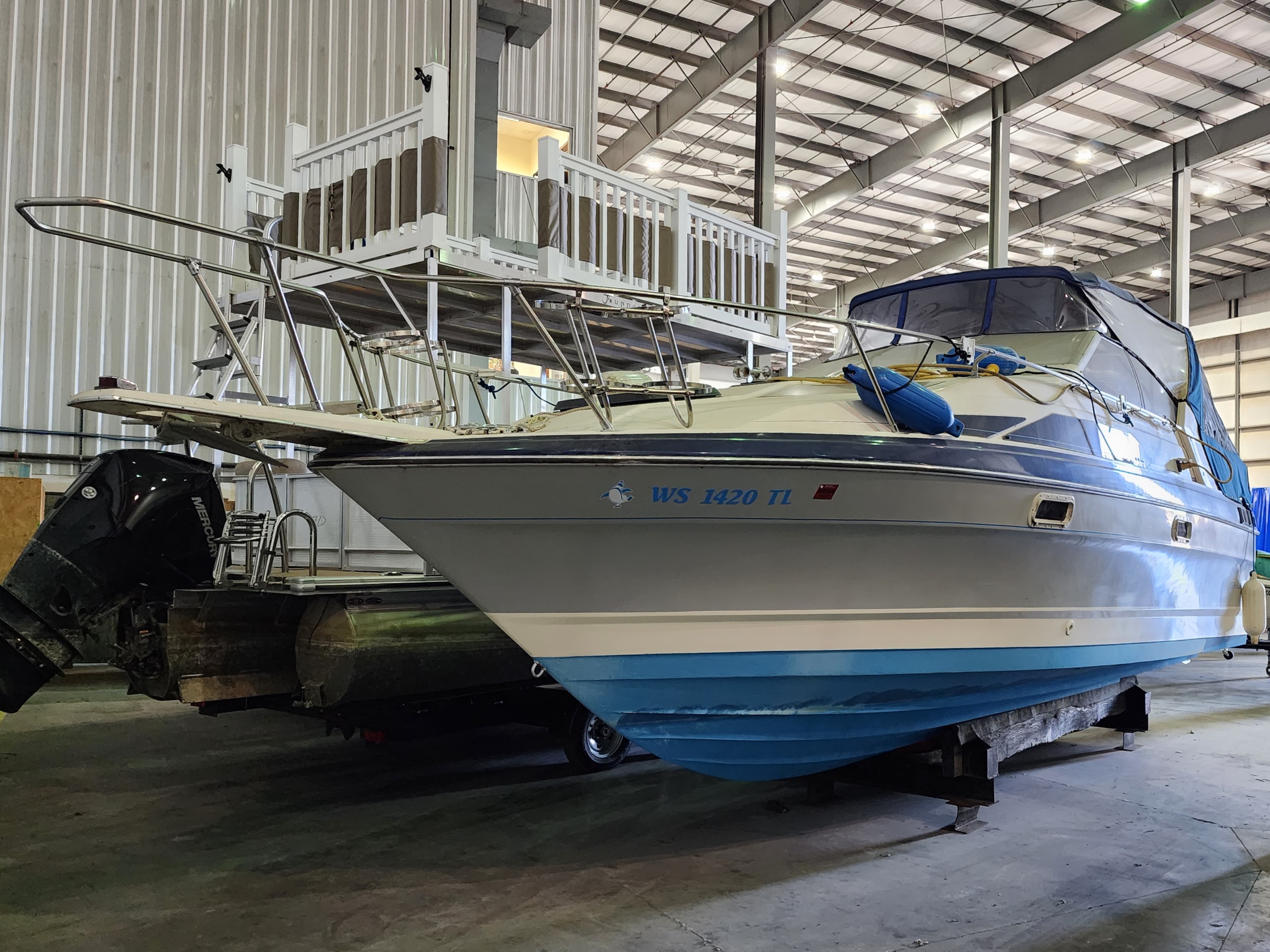1989 Bayliner 2455 CIERRA SB