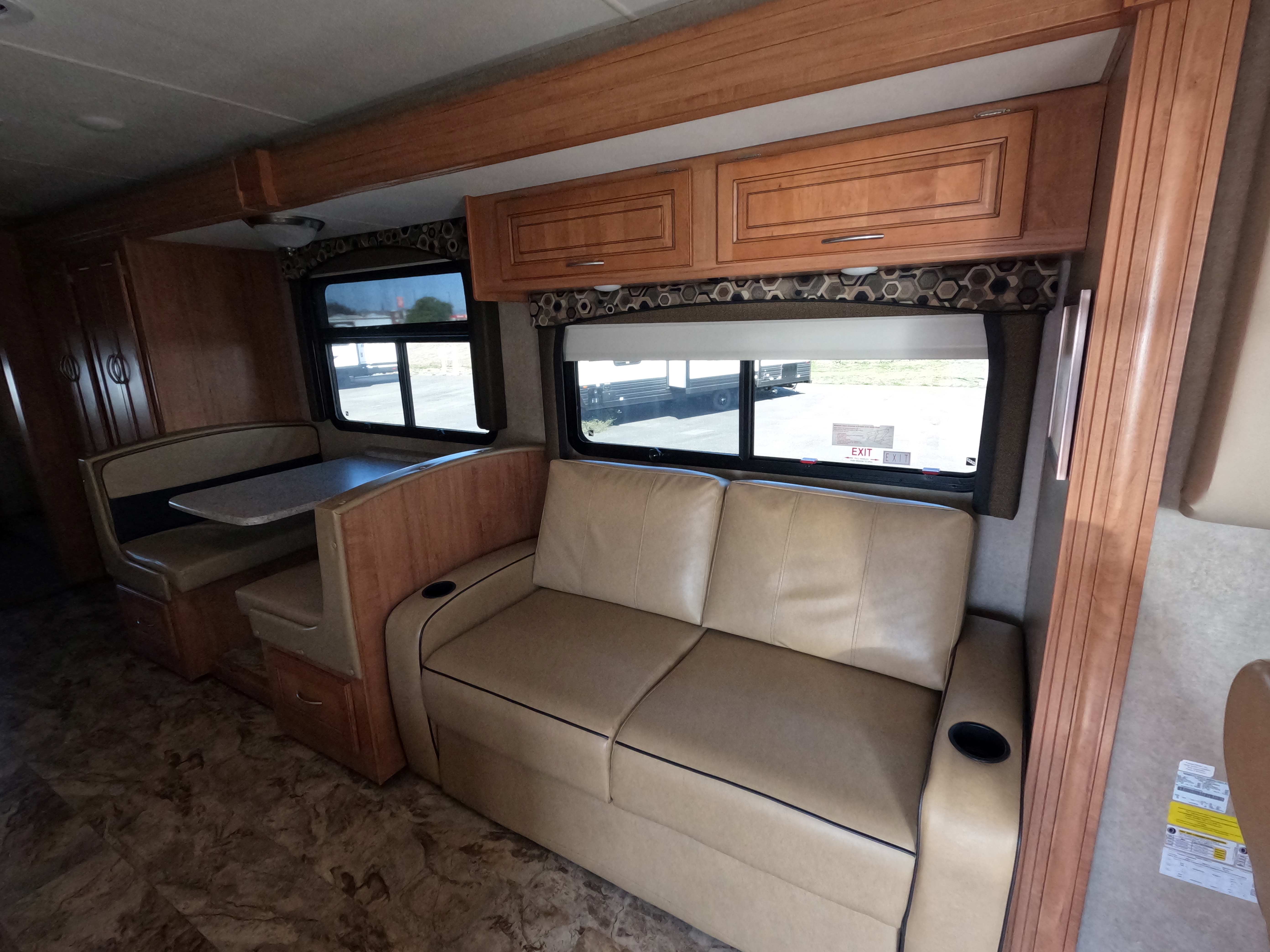 2016 Coachmen Mirada 31FW-3