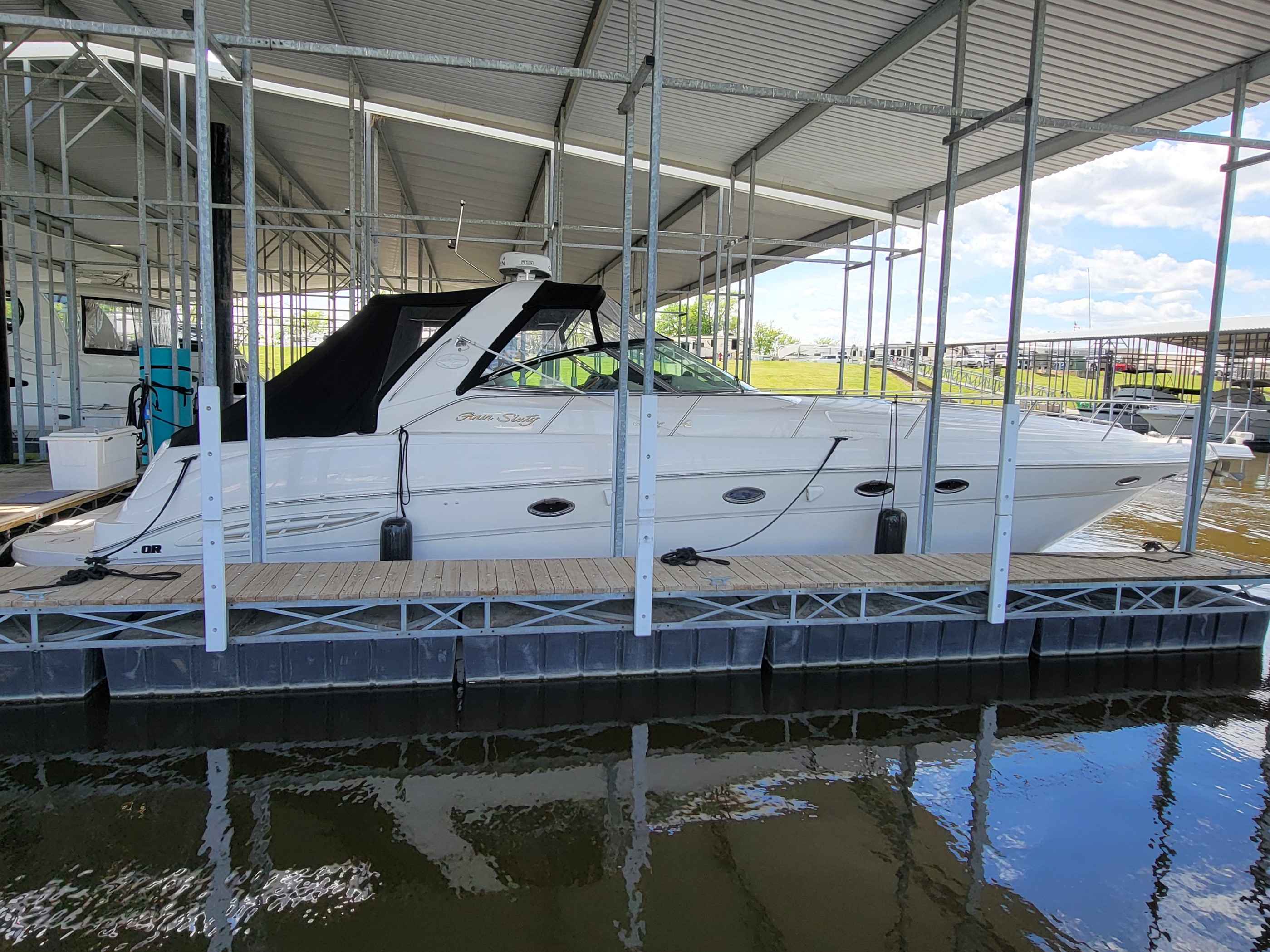 2000 Sea Ray 460 SUNDANCER