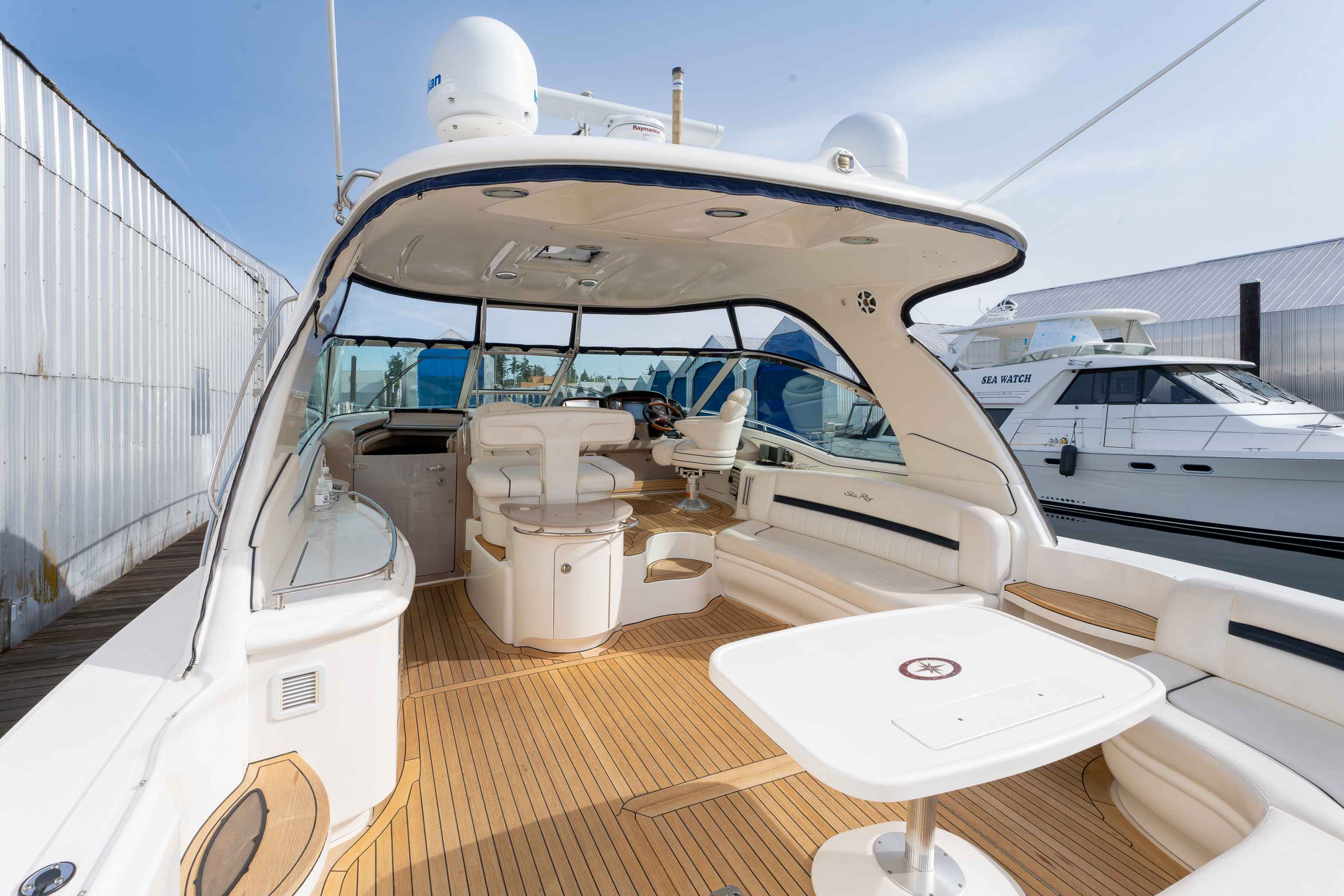 Pre-Owned 2005 Sea ray Sundancer 500 for Sale | Vancouver, BC | M&P Yacht Centre | 65dd1116bfae0693480cfe2e