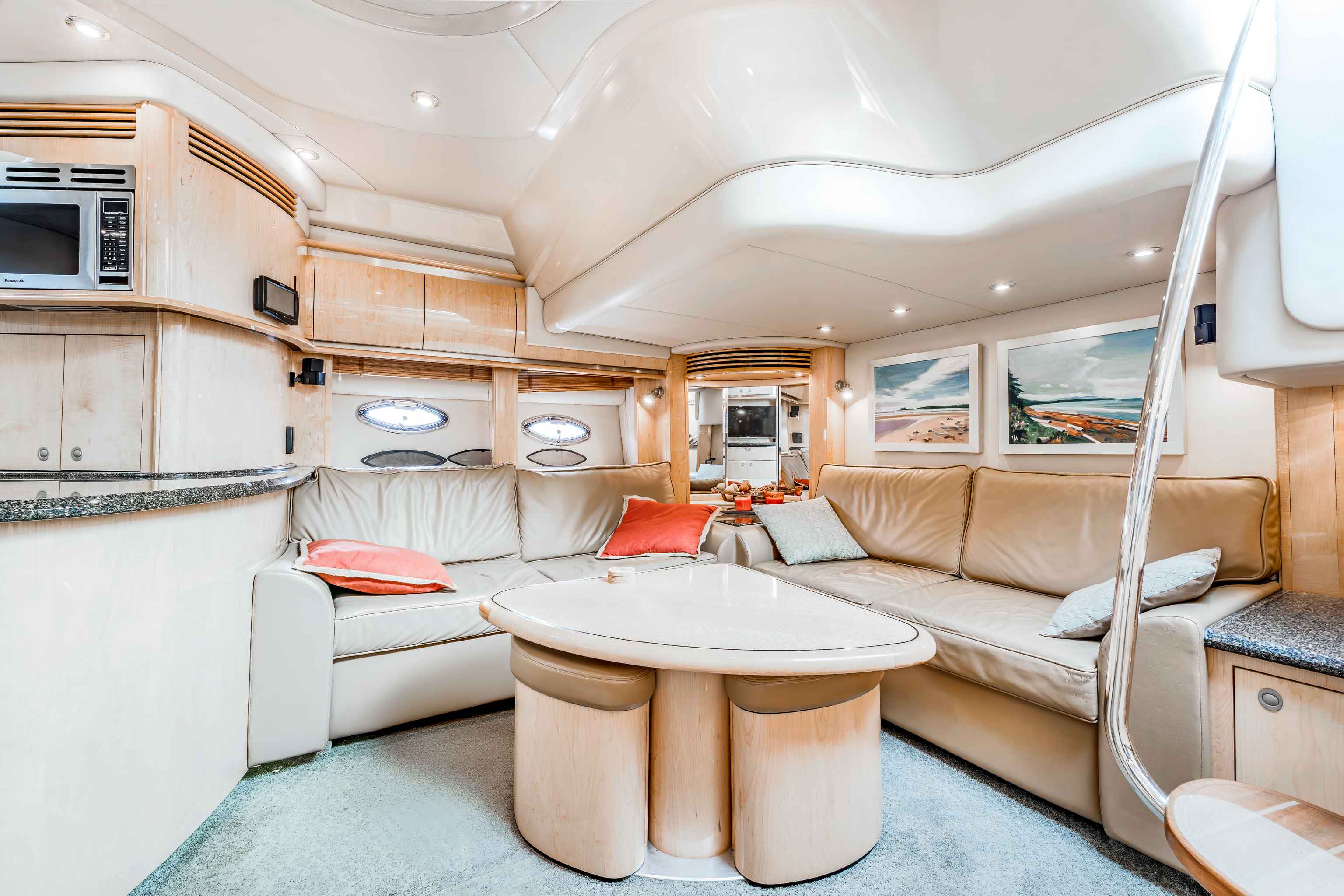 Pre-Owned 2005 Sea ray Sundancer 500 for Sale | Vancouver, BC | M&P Yacht Centre | 65dd1116bfae0693480cfe2e