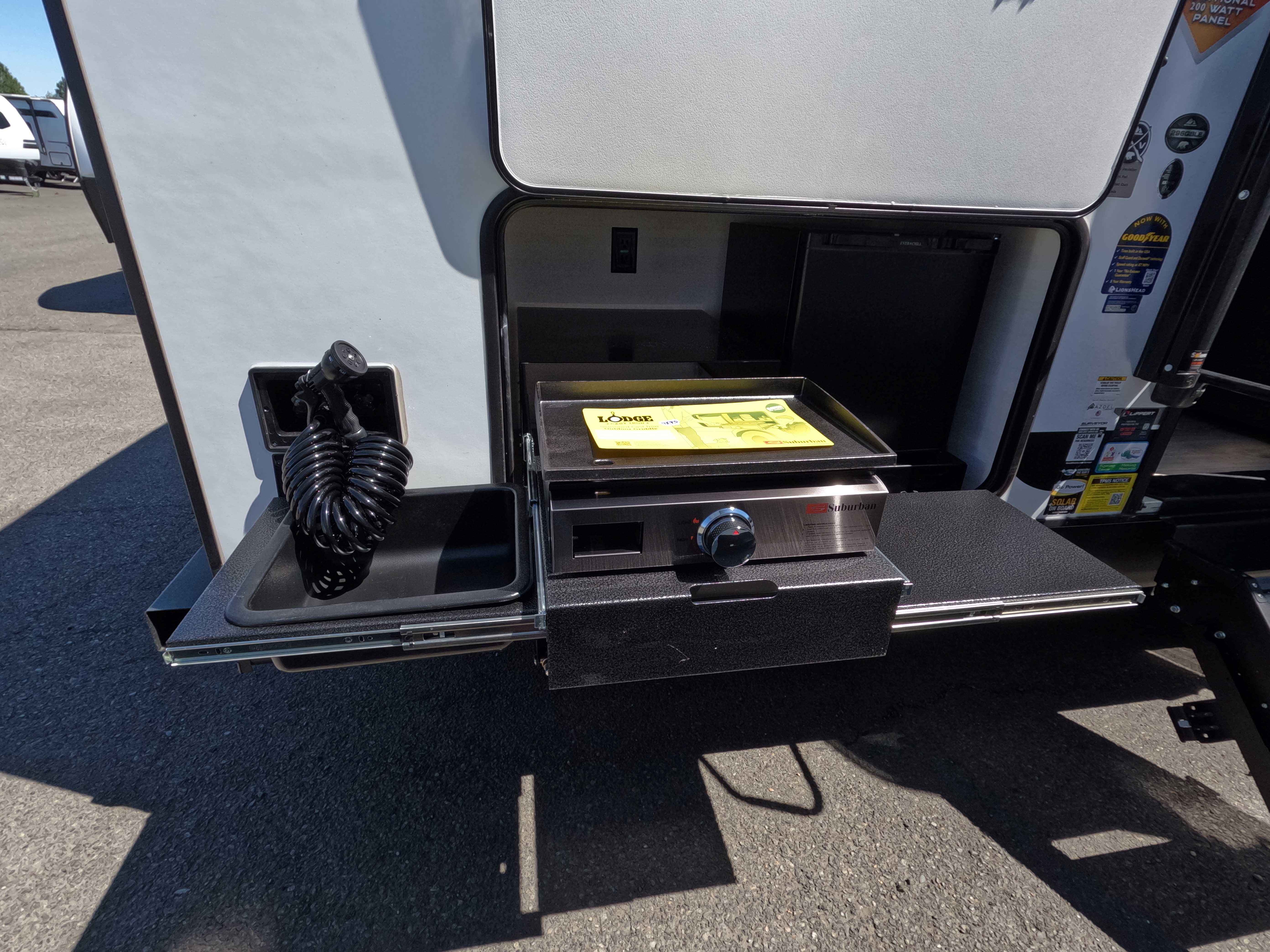2025 Forest River Surveyor 296QBLE-1