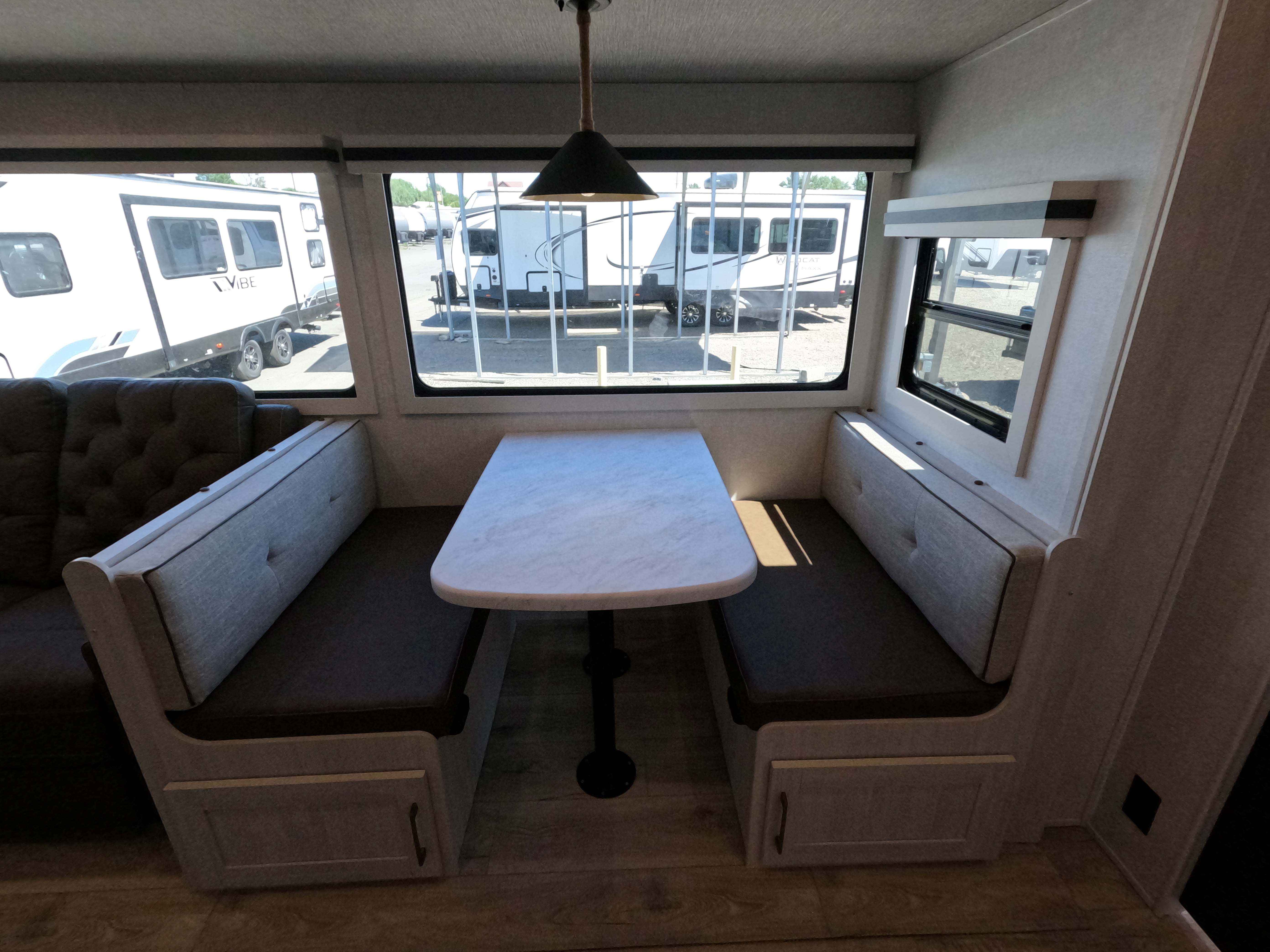 2025 Forest River Surveyor 296QBLE-10