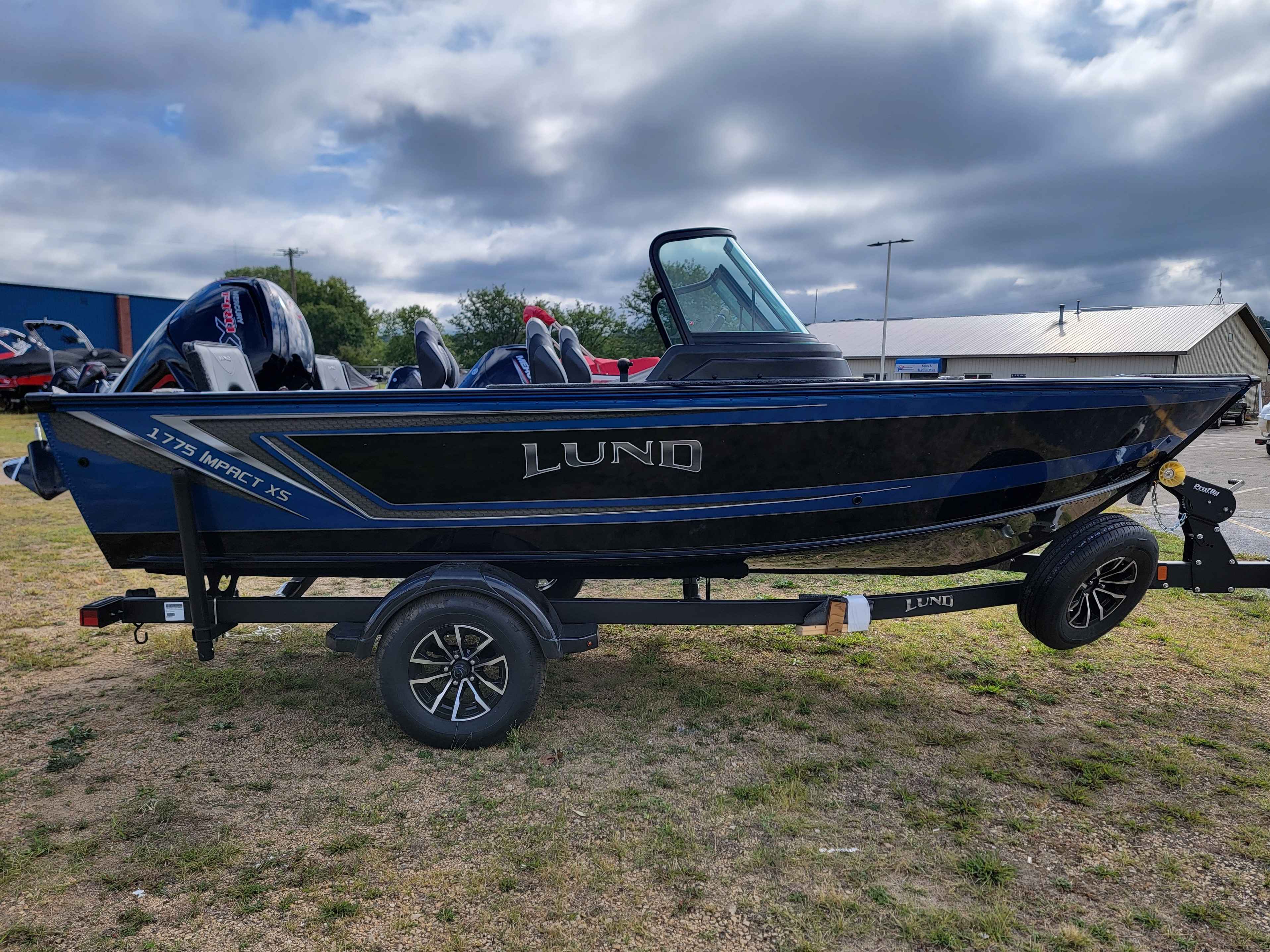 2025 Lund Boat Co. 1775 IMP/XS