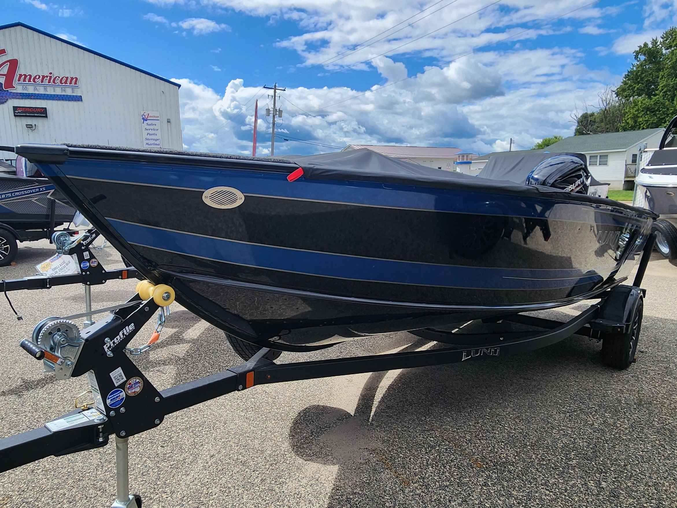 2025 Lund Boat Co. 1775 PRO GUIDE