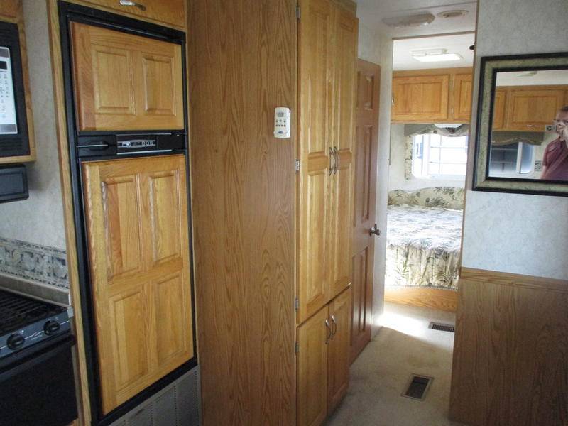 2005 Holiday Rambler Alumascape 28SKS-5