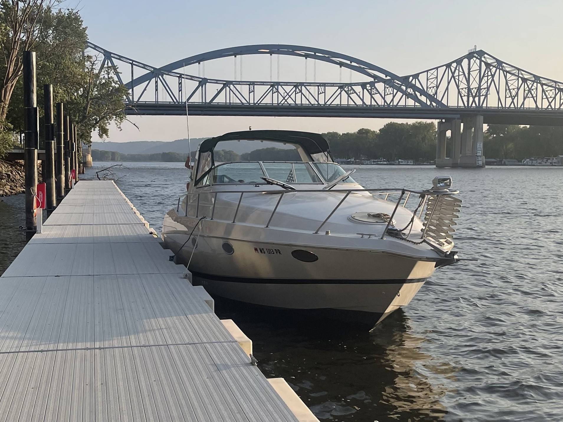 1991 Chris Craft 302 CROWNE
