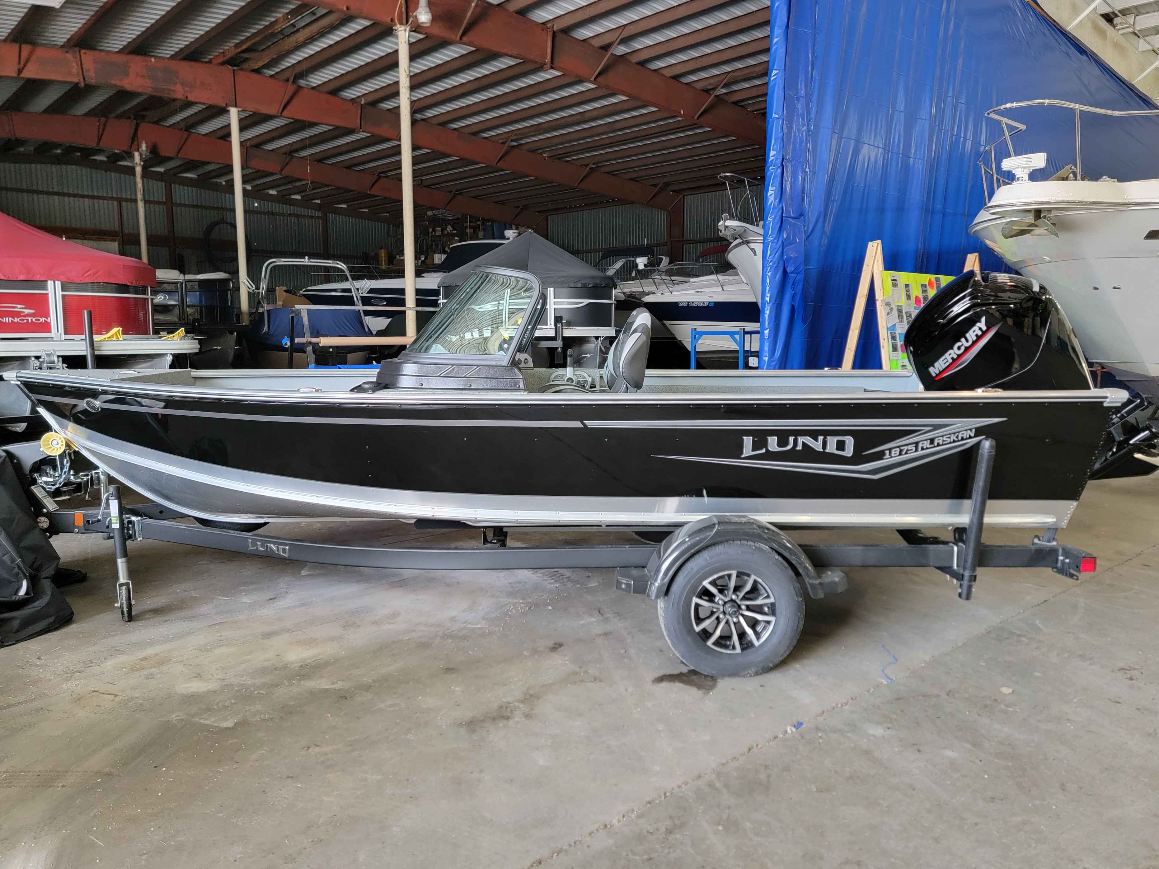 2025 Lund Boat Co. 1875 ALASKAN/SP