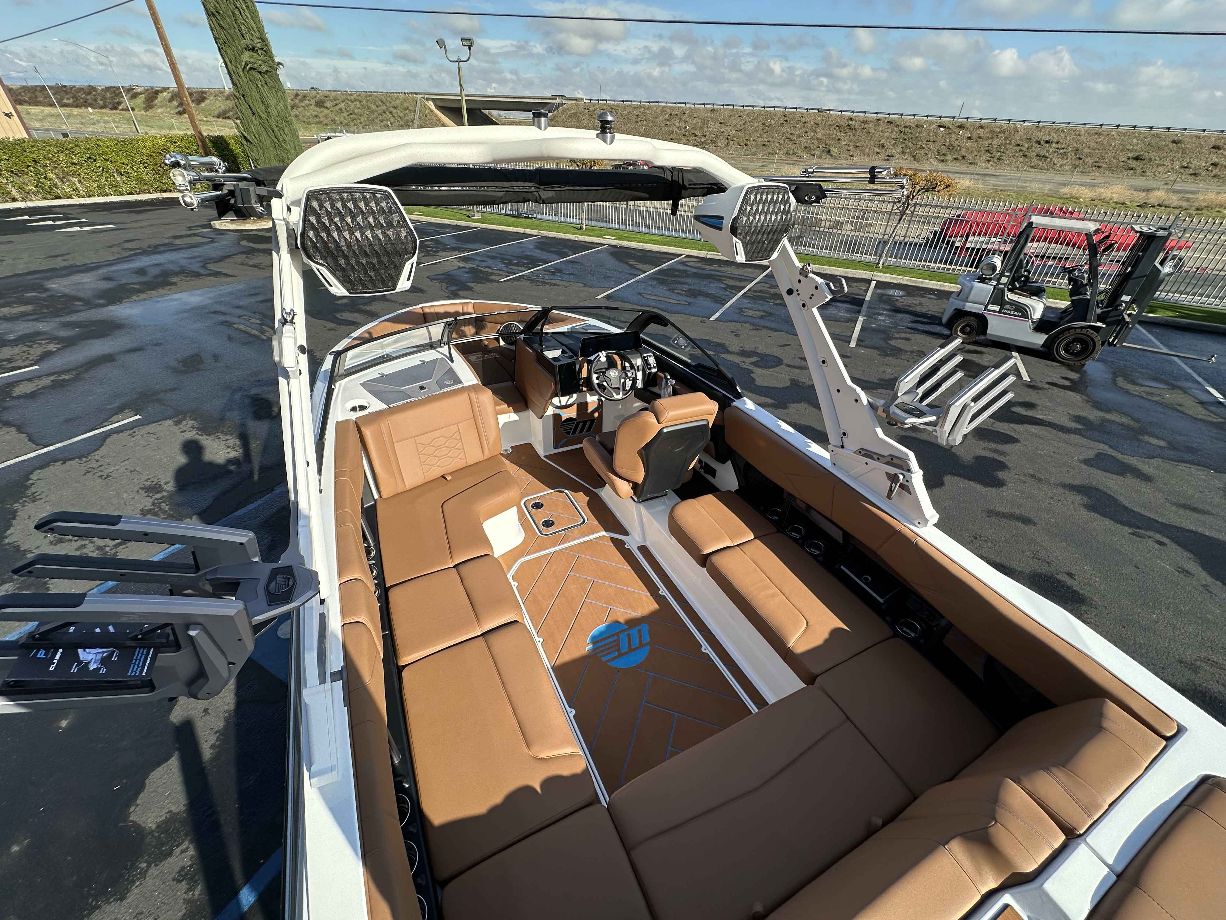 2025 Malibu Wakesetter 23 LSV-6