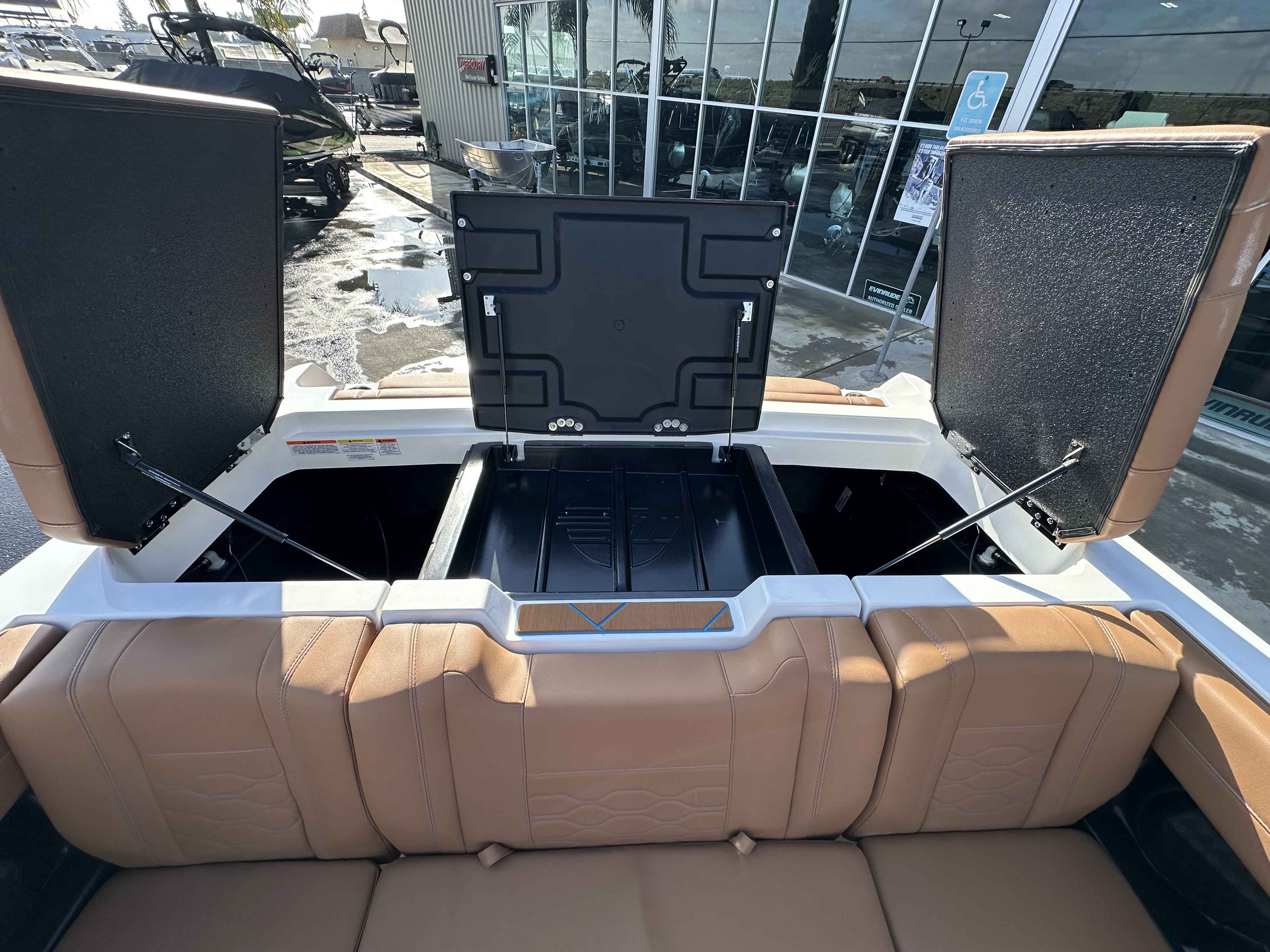 2025 Malibu Wakesetter 23 LSV-12