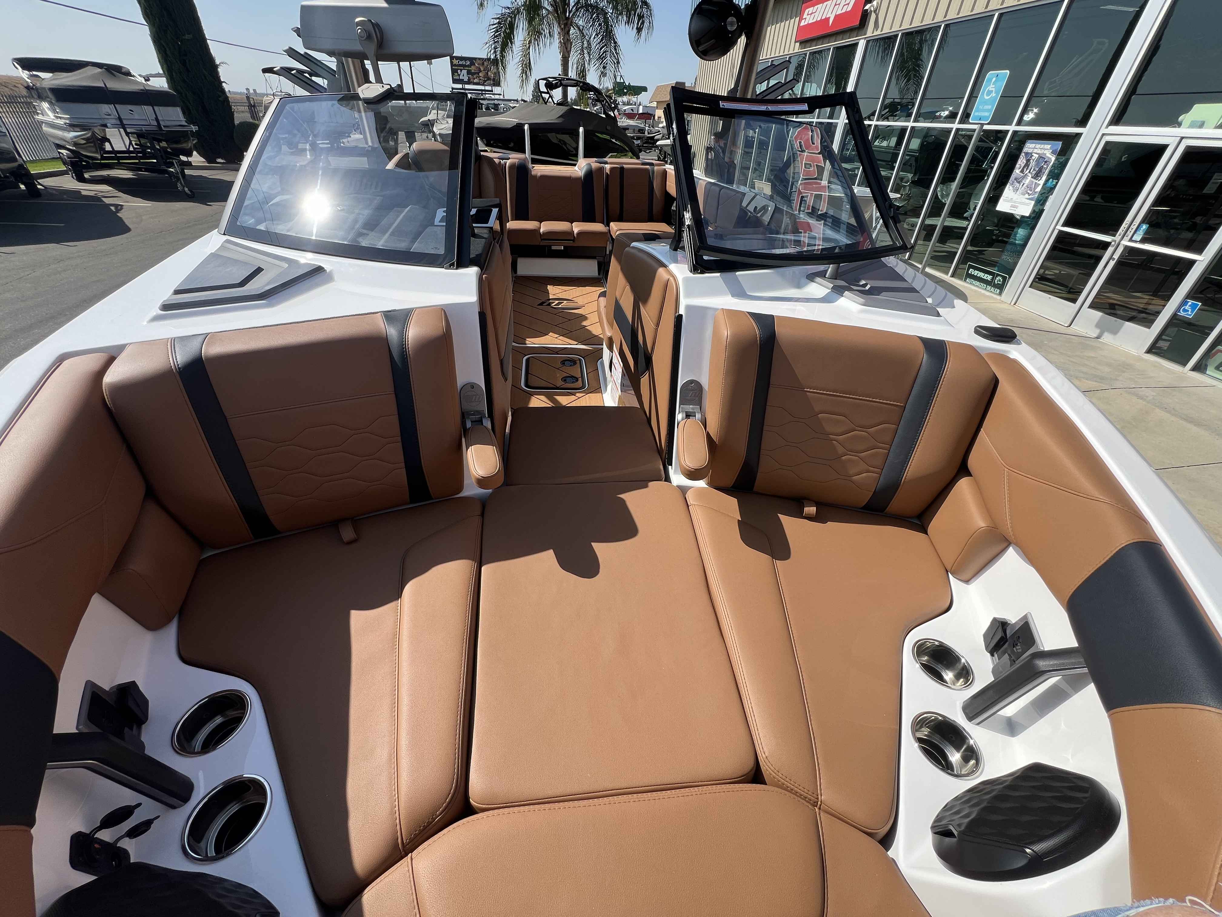 2025 Malibu Wakesetter 23 LSV-10