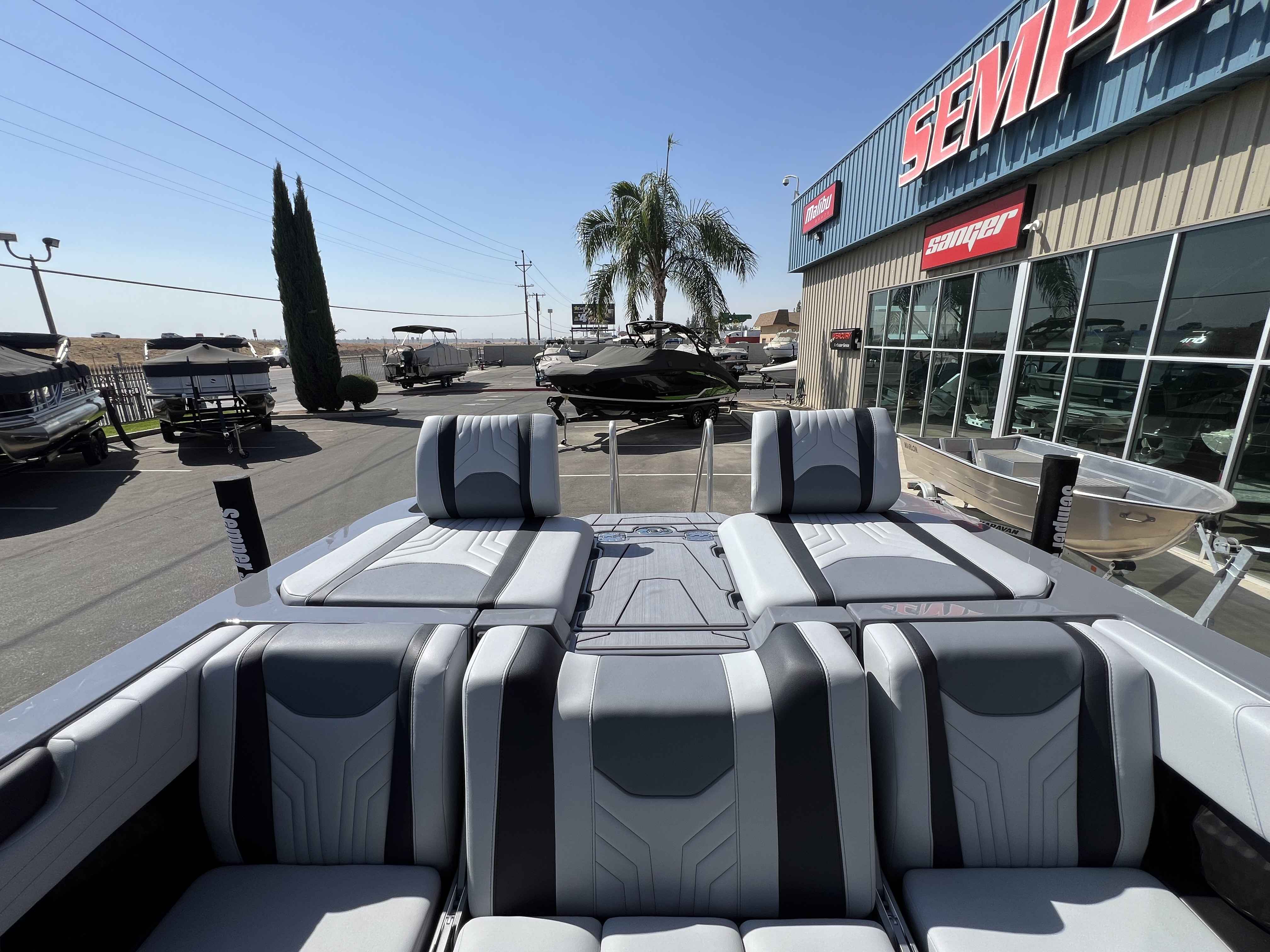 2025 Malibu Wakesetter 25 LSV-27