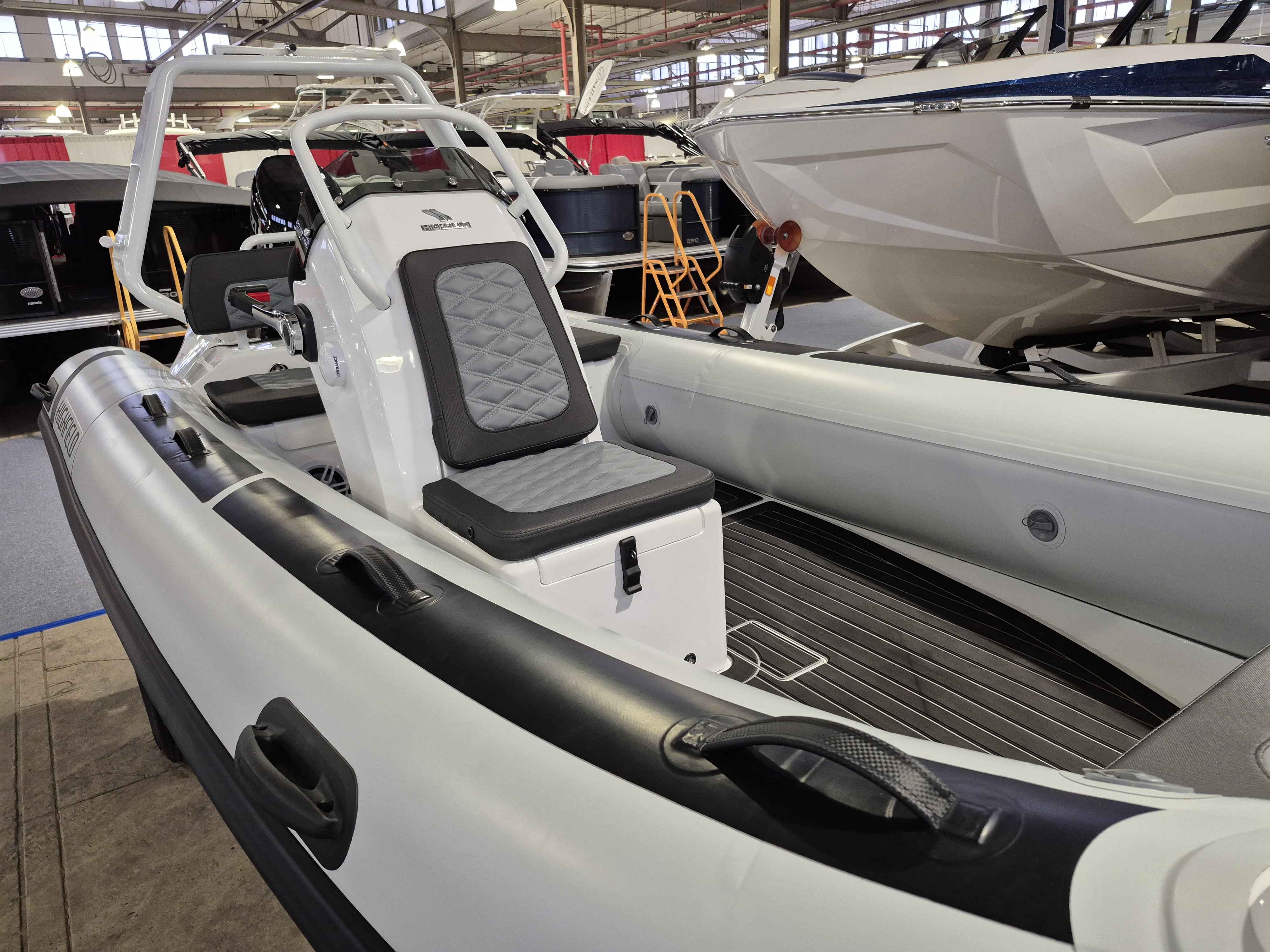 2025 Highfield Sport 460-2