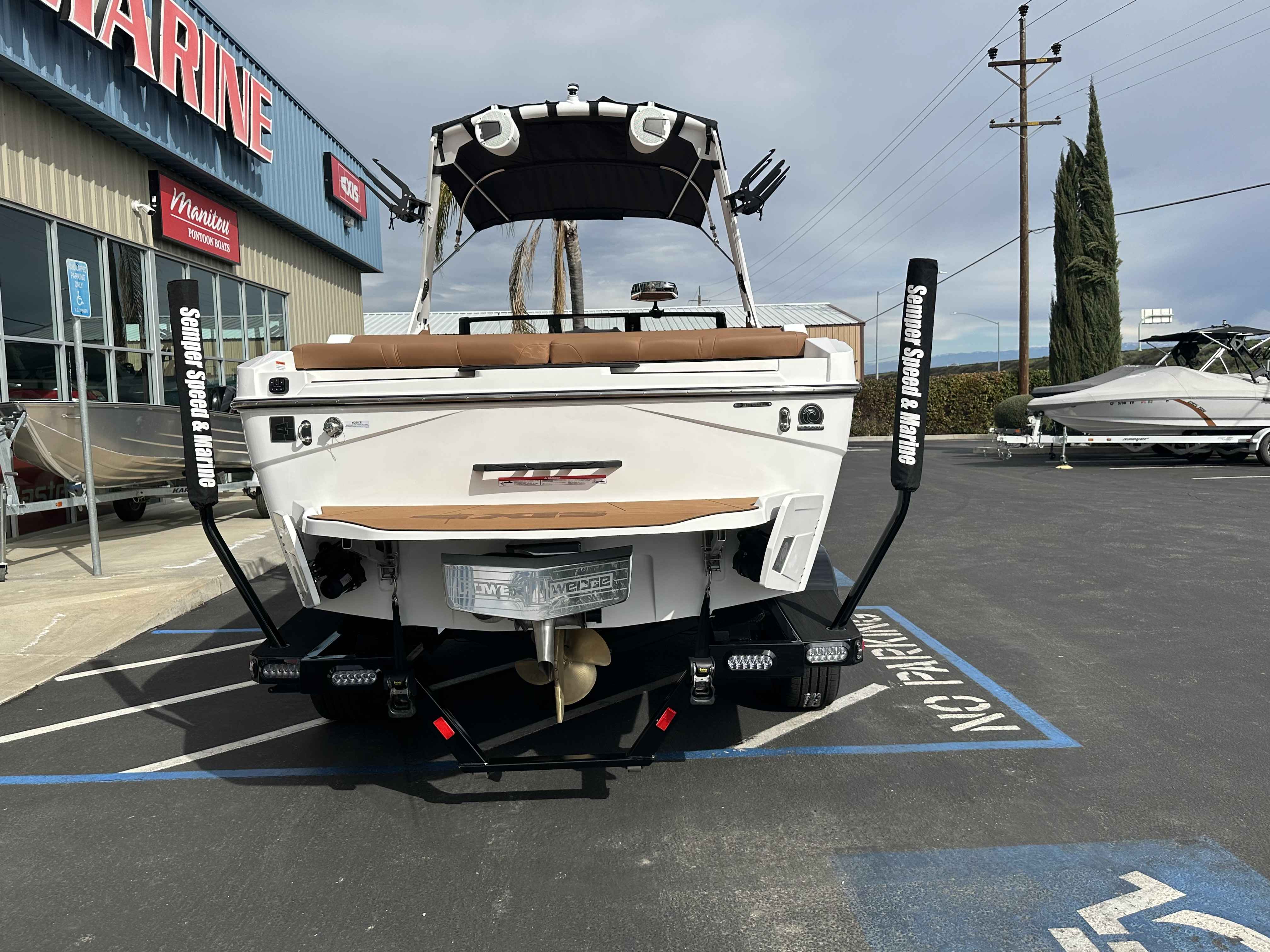 2025 Axis T220-4