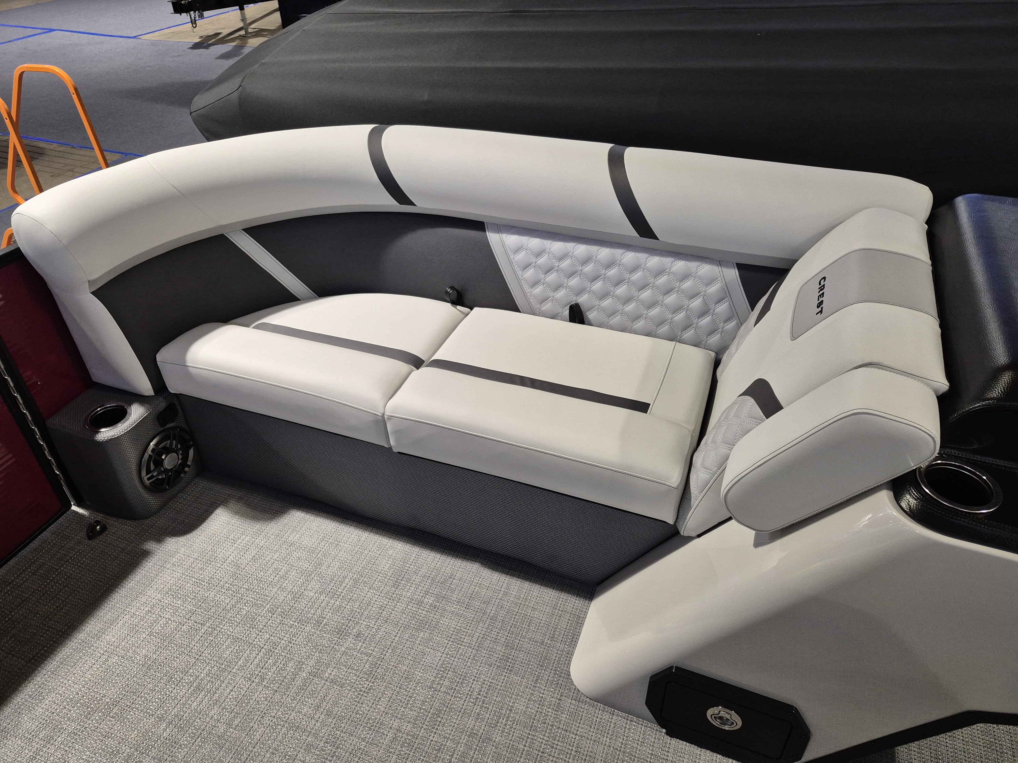 2025 Crest 200 L-4