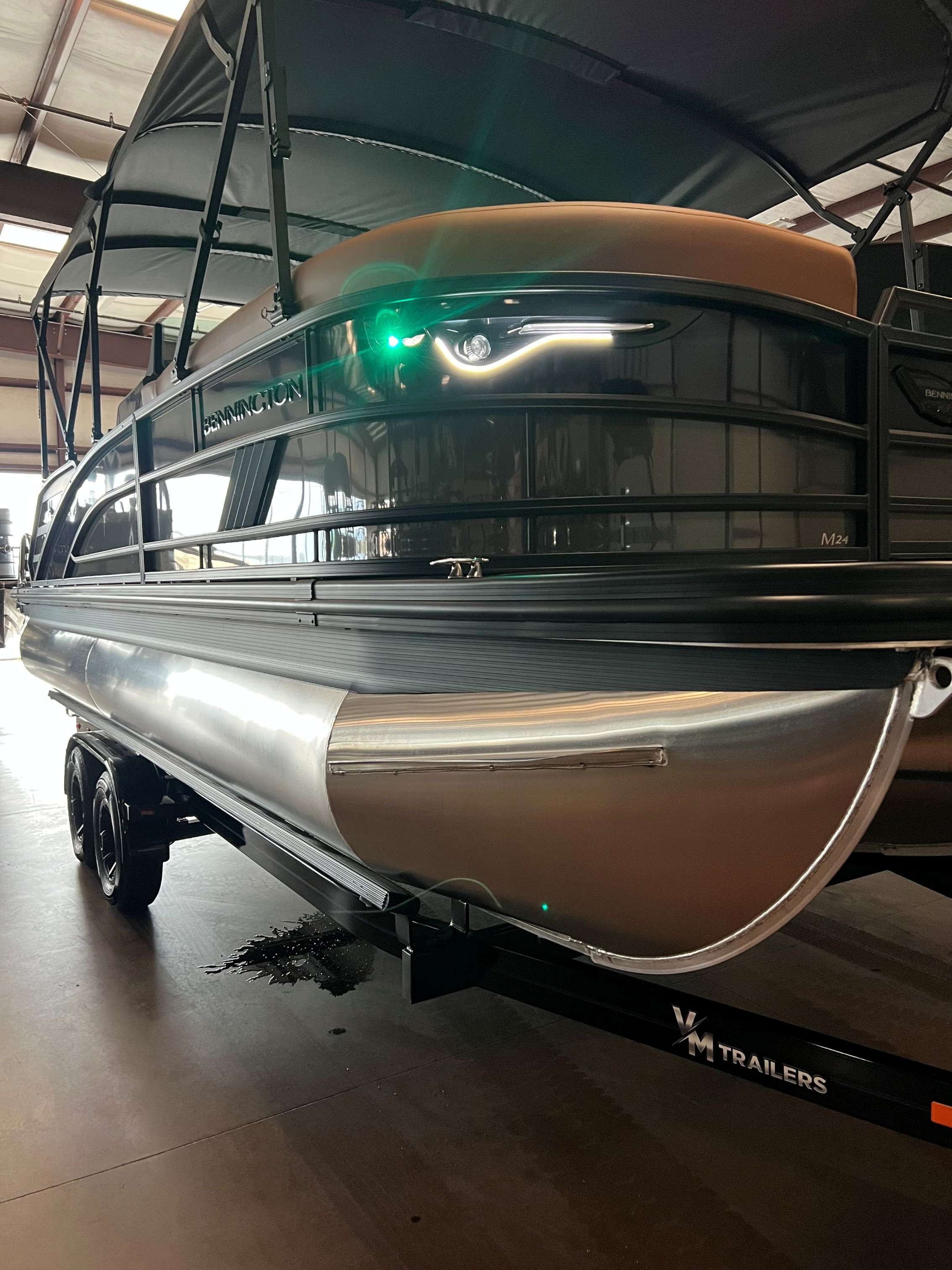 2025 Bennington 24 MSB-7
