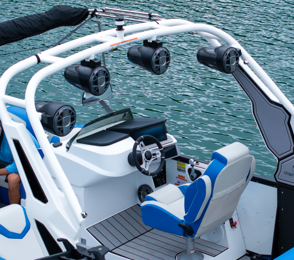 2025 Montara Surf Boss 23-5