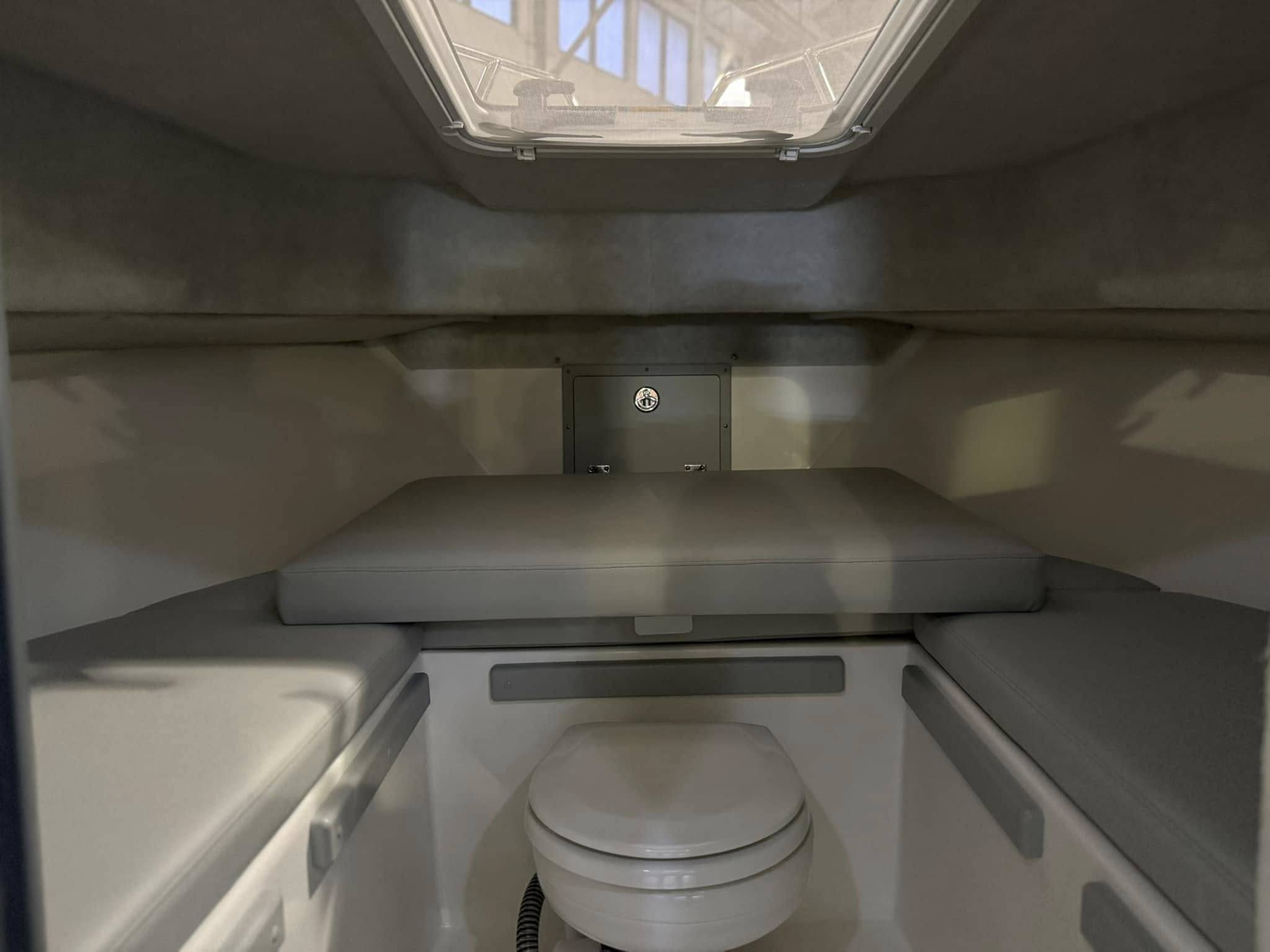 2025 Defiance  Admiral 260 EX-10