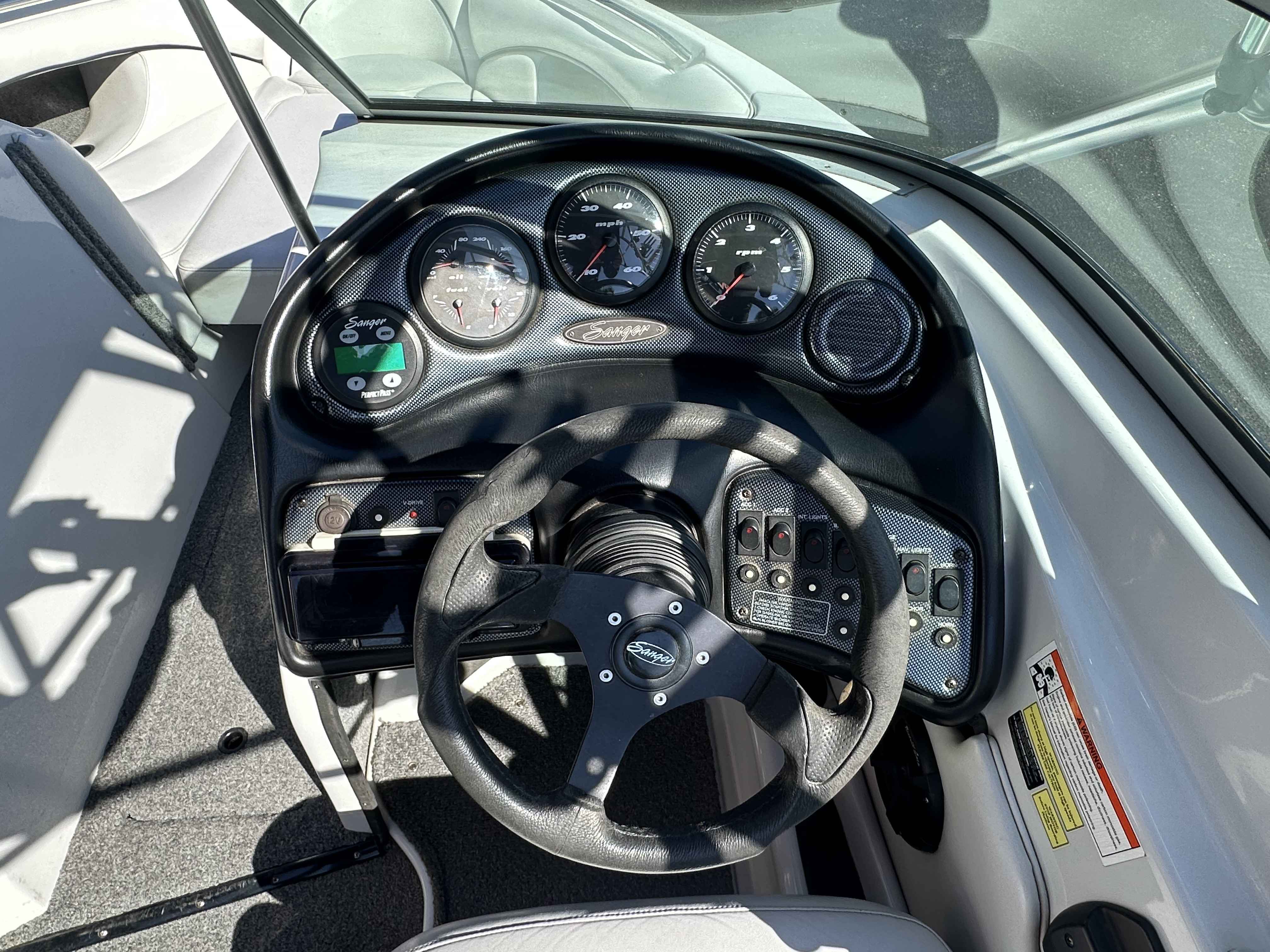 2007 Sanger V215-21