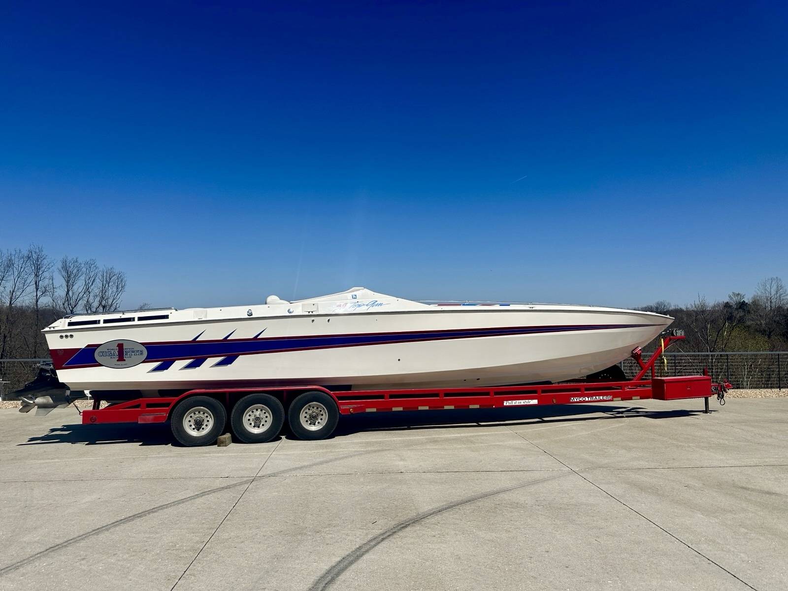 1993 Cigarette 38 Top Gun0