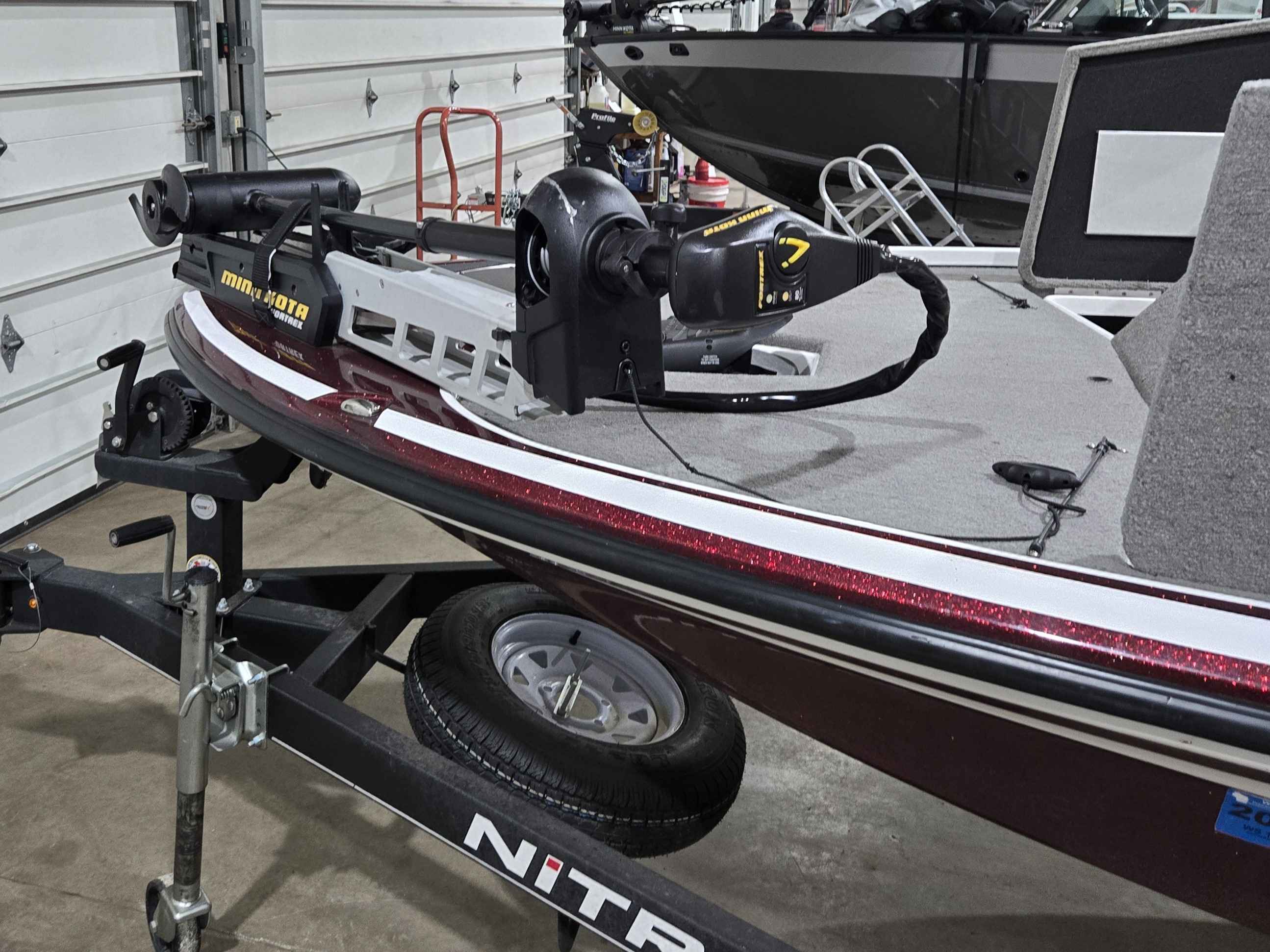 2018 Nitro Z17
