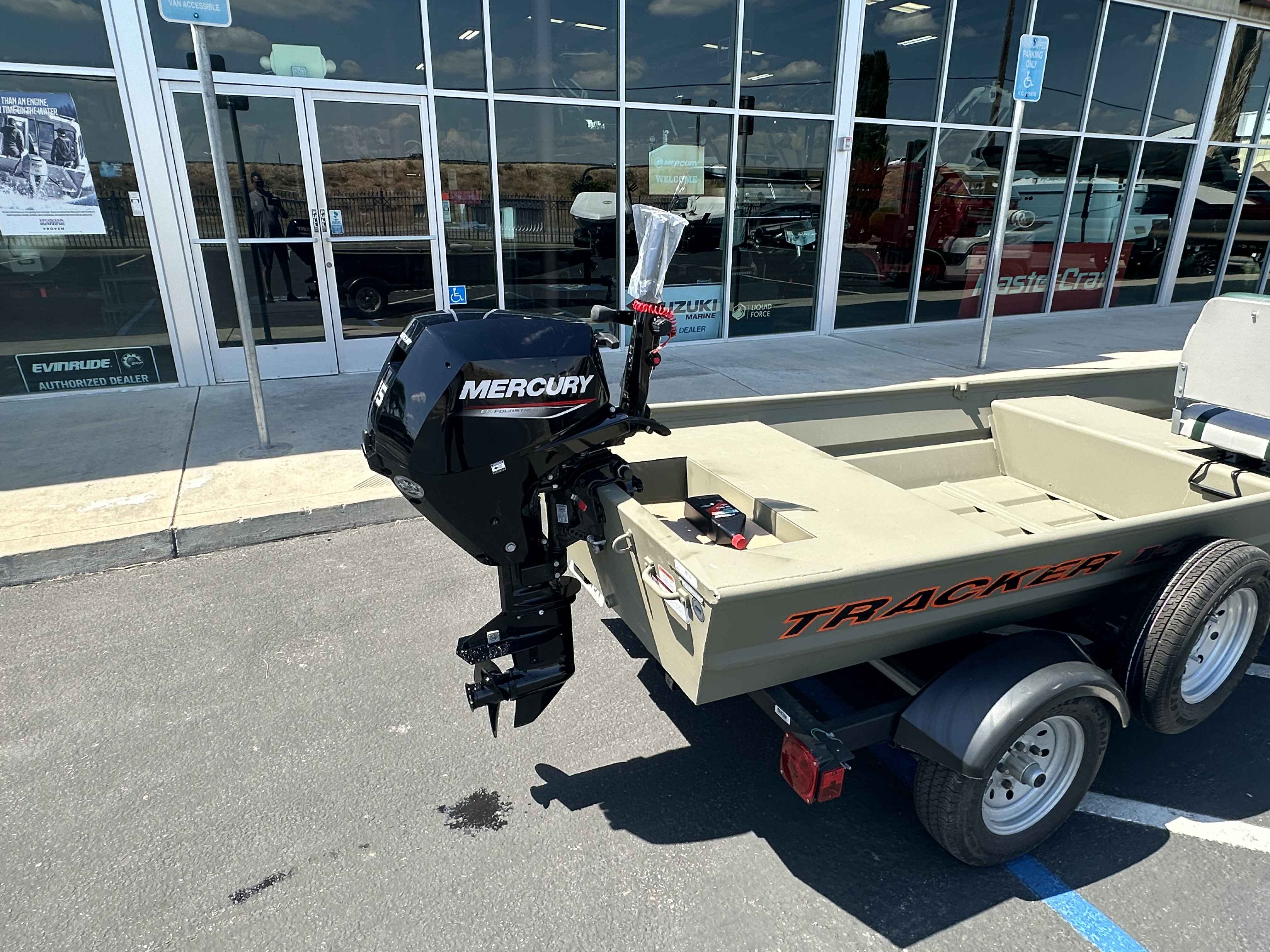 2024 Tracker Grizzly Jon-7