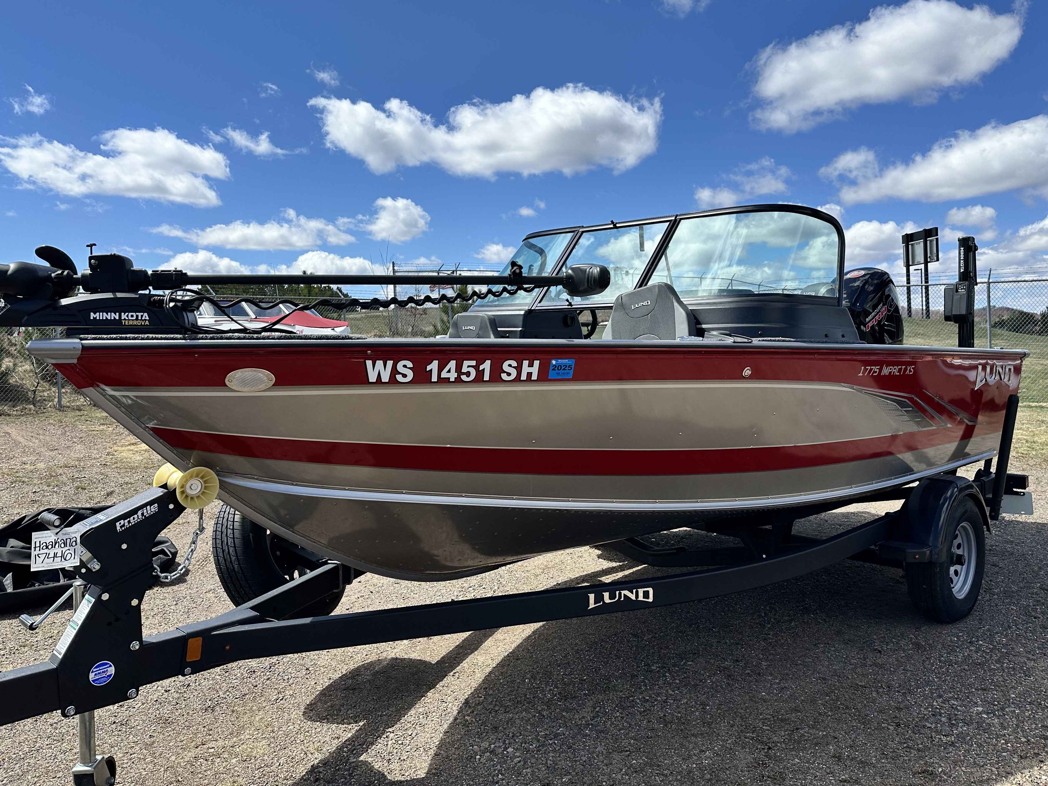 2022 Lund Boat Co. 1775 IMPACT/XS