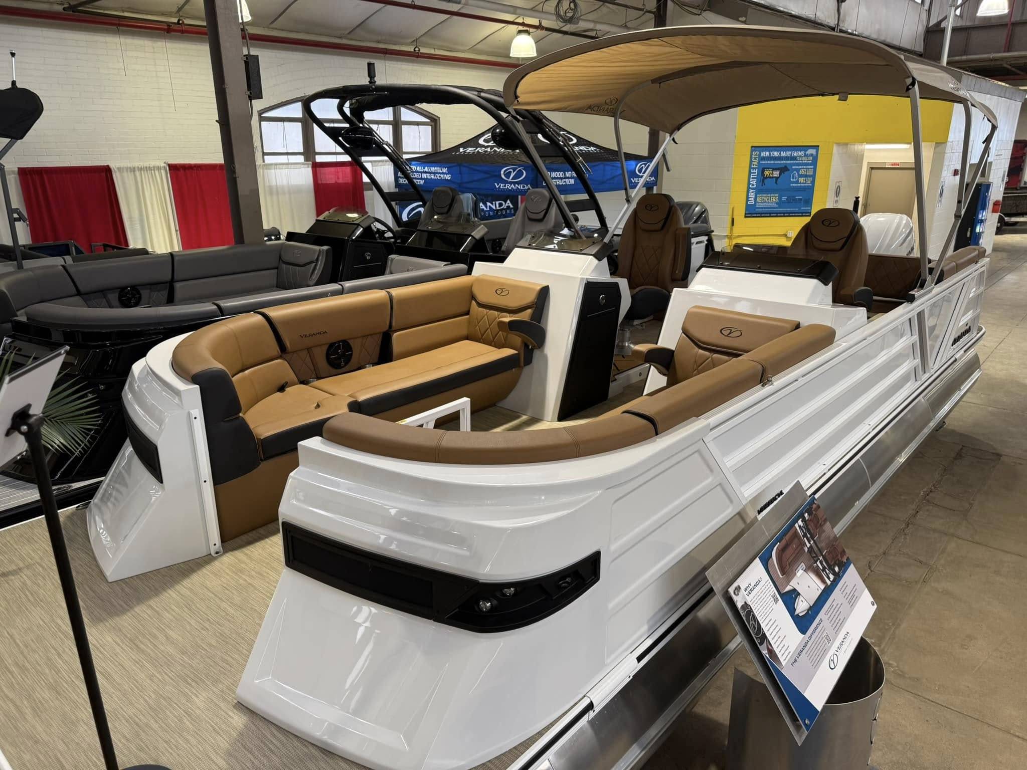 2025 Veranda Vertex DCVL