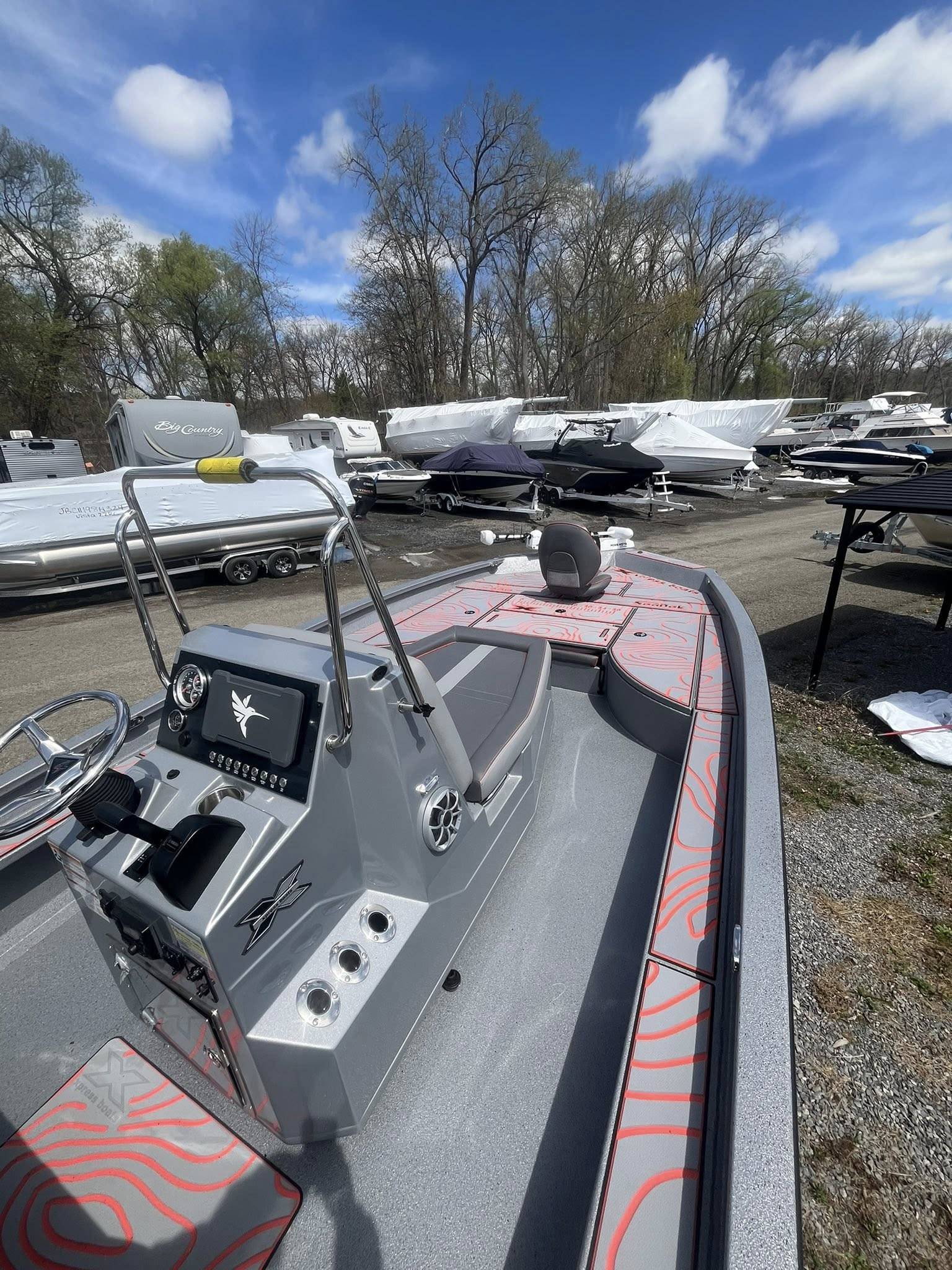 2025 Xpress Hyper-Lift Bay-19