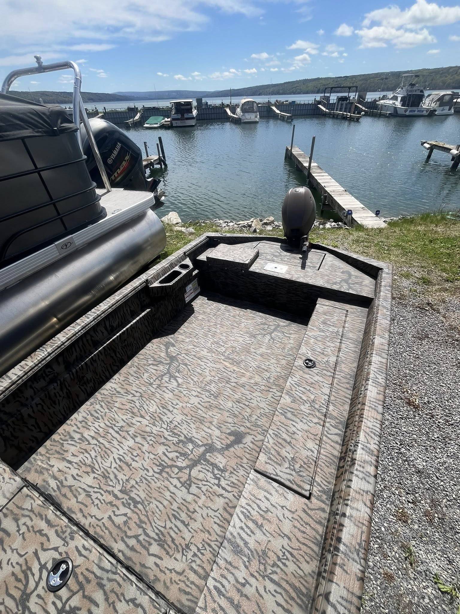 2025 Xpress Boats Hyper-Lift Duck Boat-11