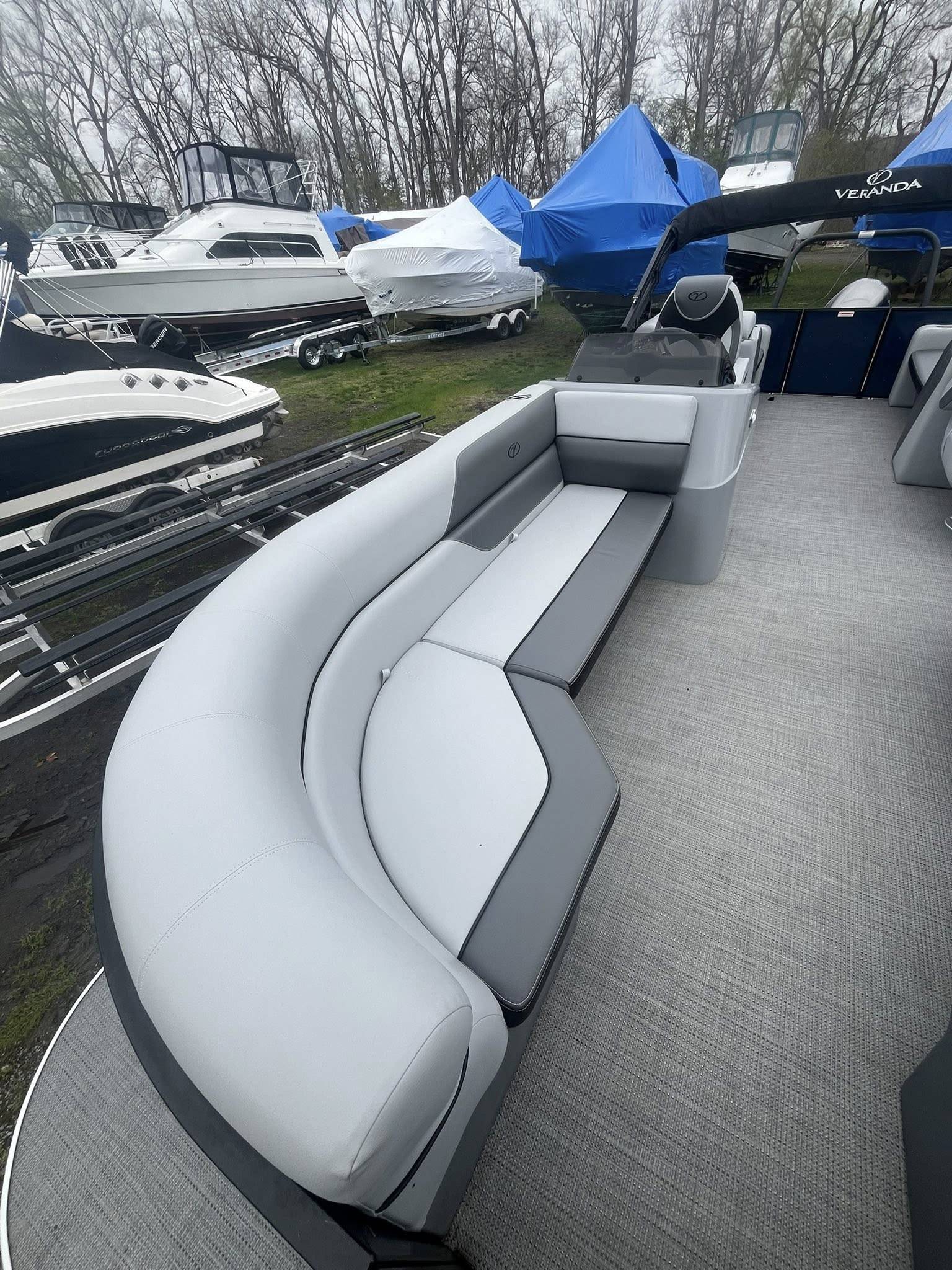 2024 Veranda Vista View 22RC-8