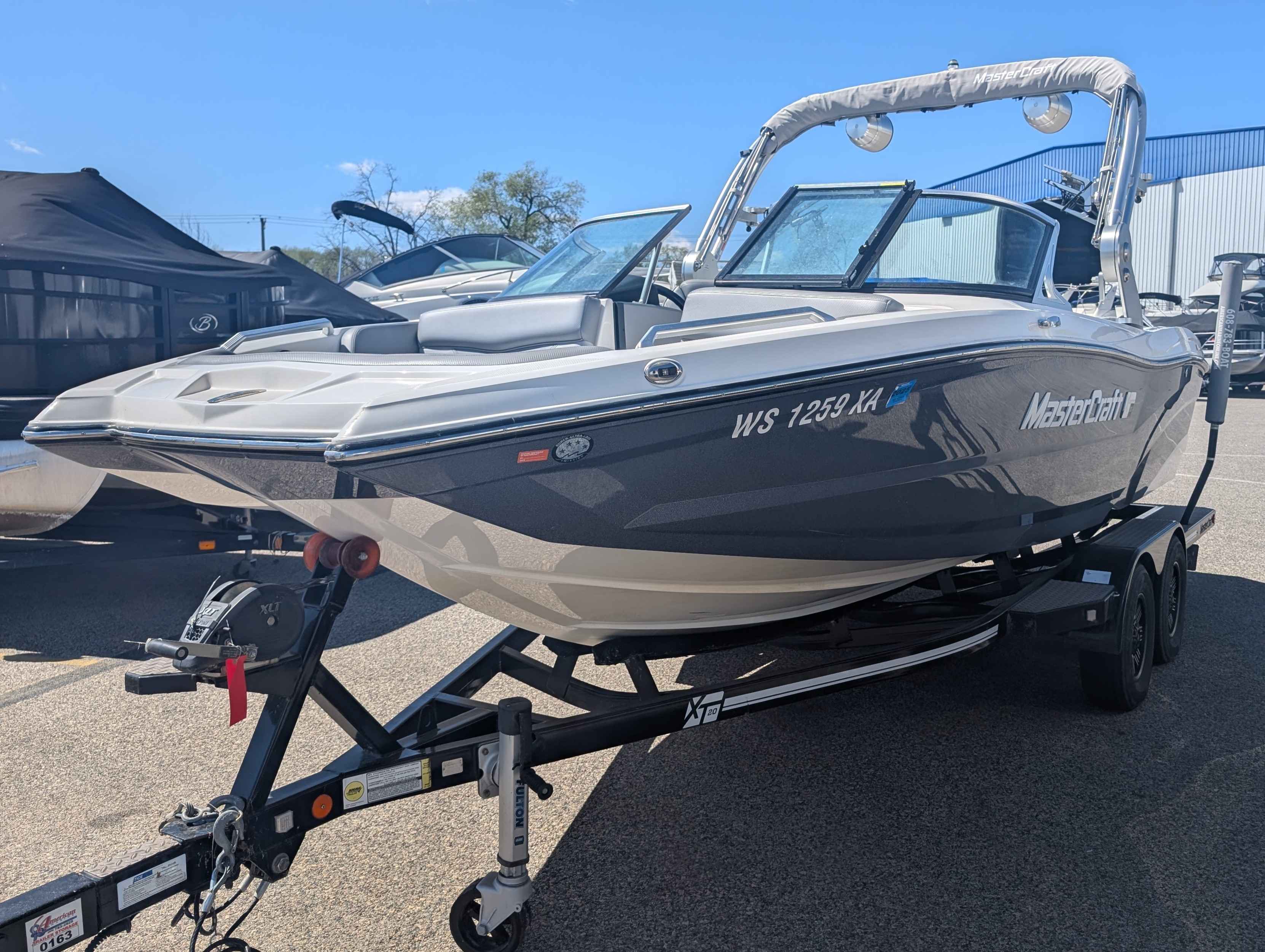 2018 Mastercraft XT 20