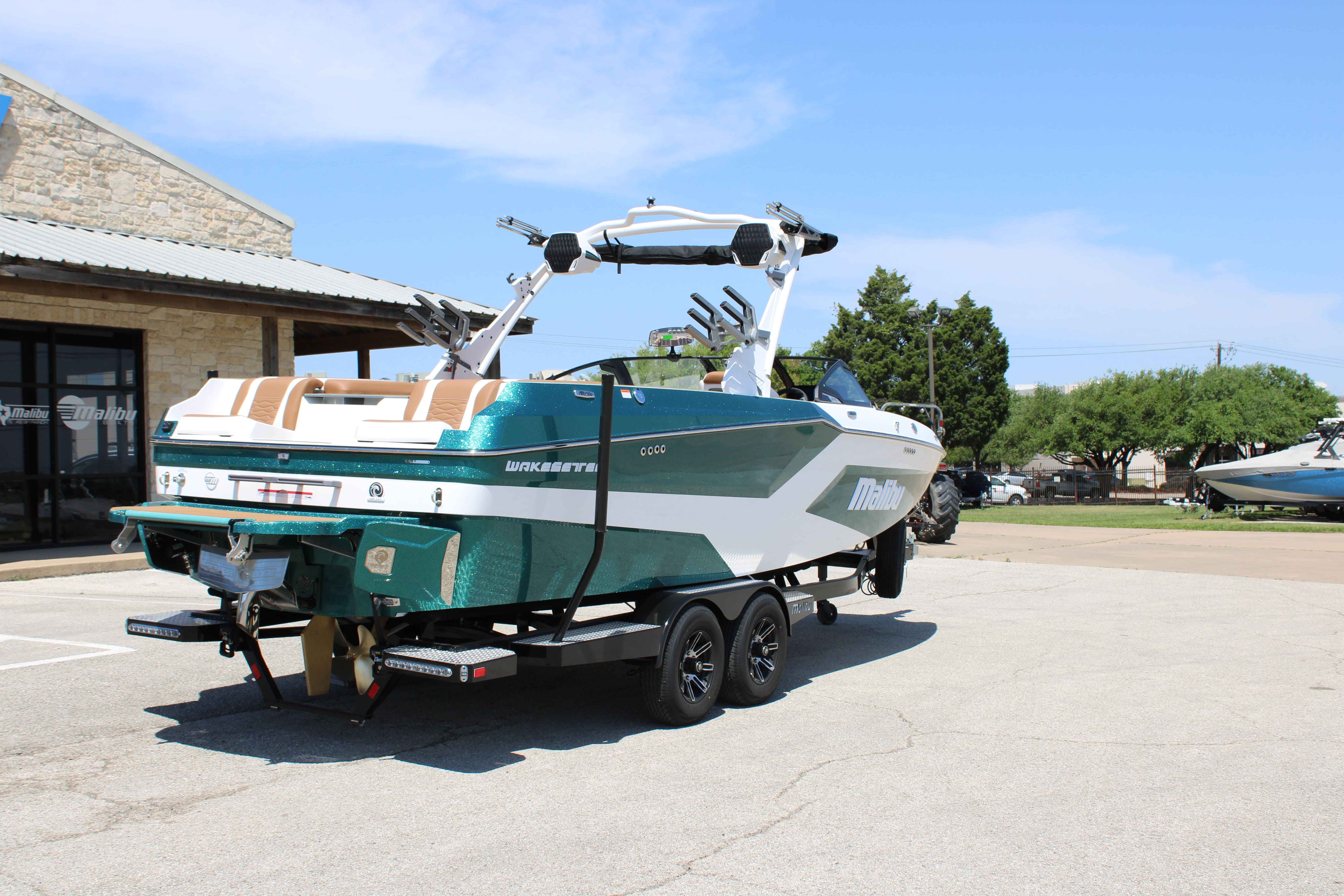 2025 Malibu Boats Wakesetter 24 MXZ-7