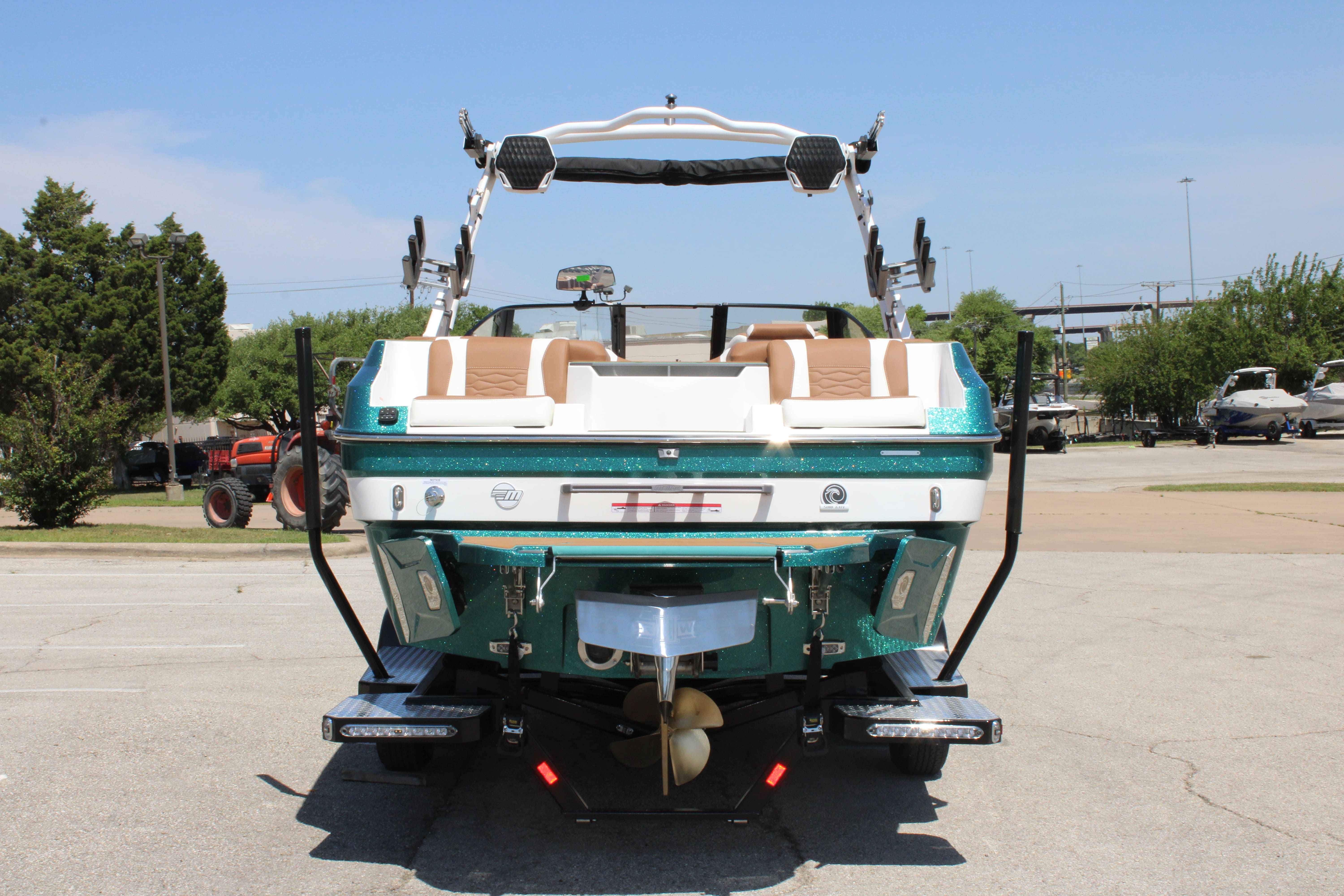 2025 Malibu Boats Wakesetter 24 MXZ-8