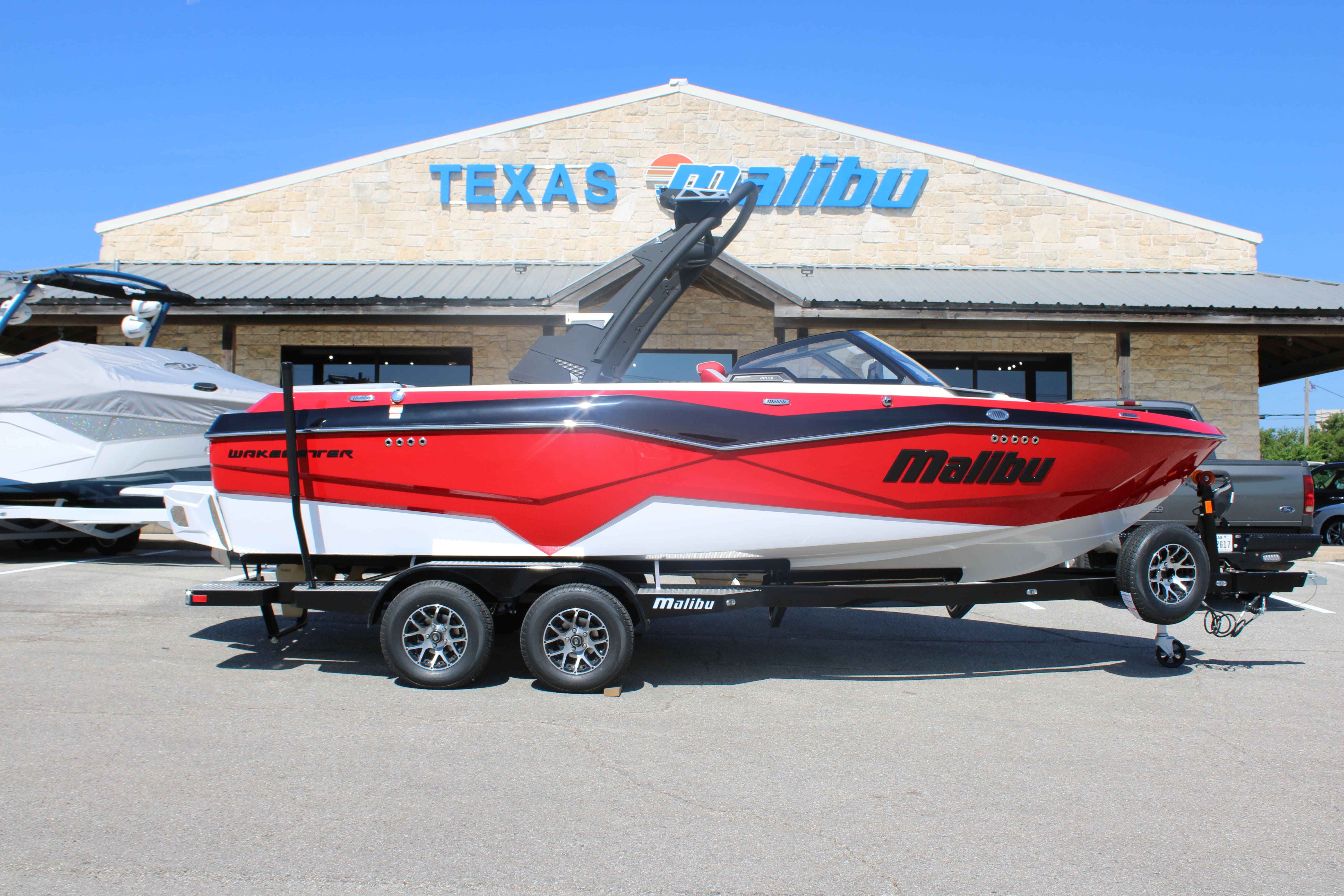 2023 Malibu Boats Wakesetter 22 LSV