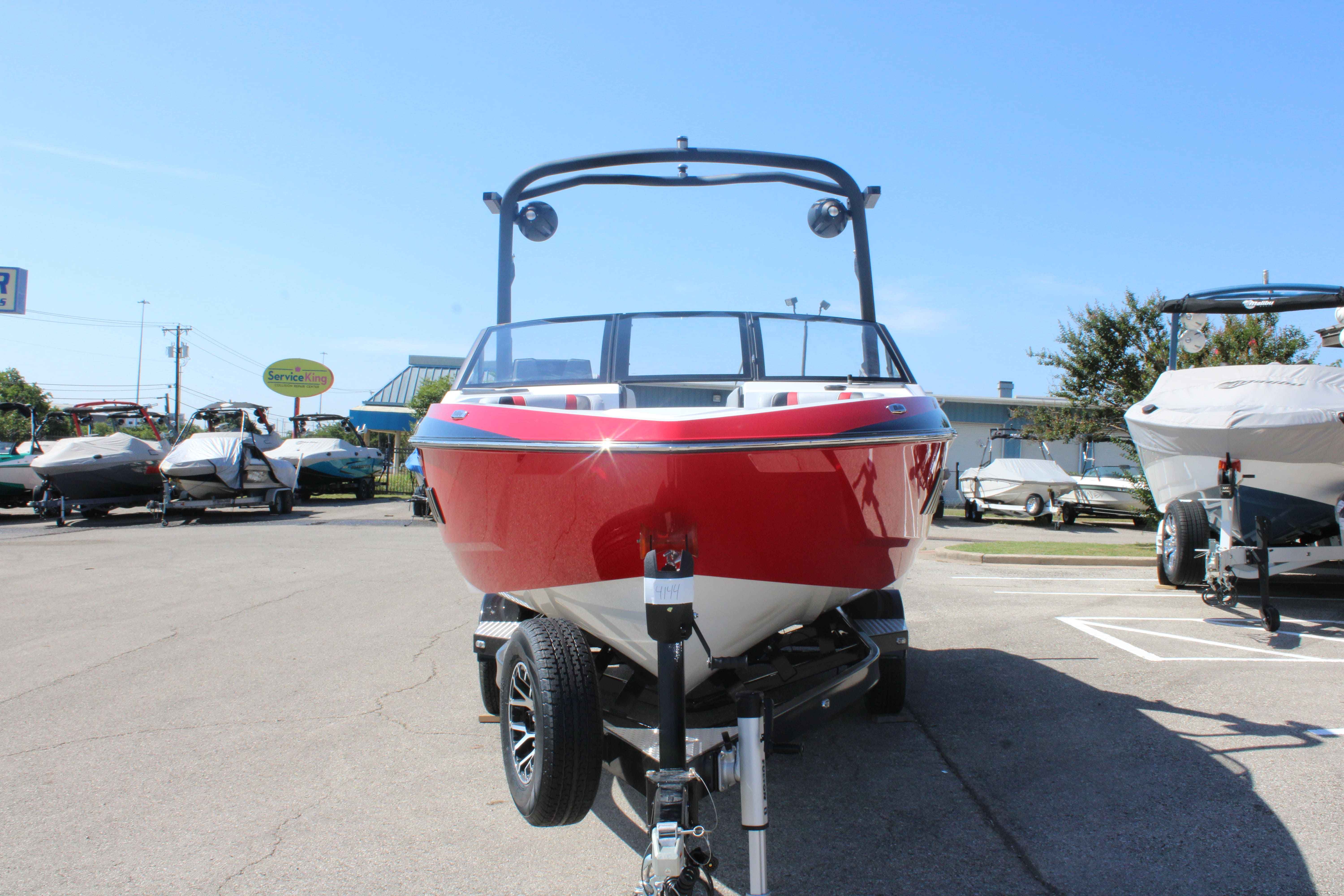 2023 Malibu Boats Wakesetter 22 LSV-3
