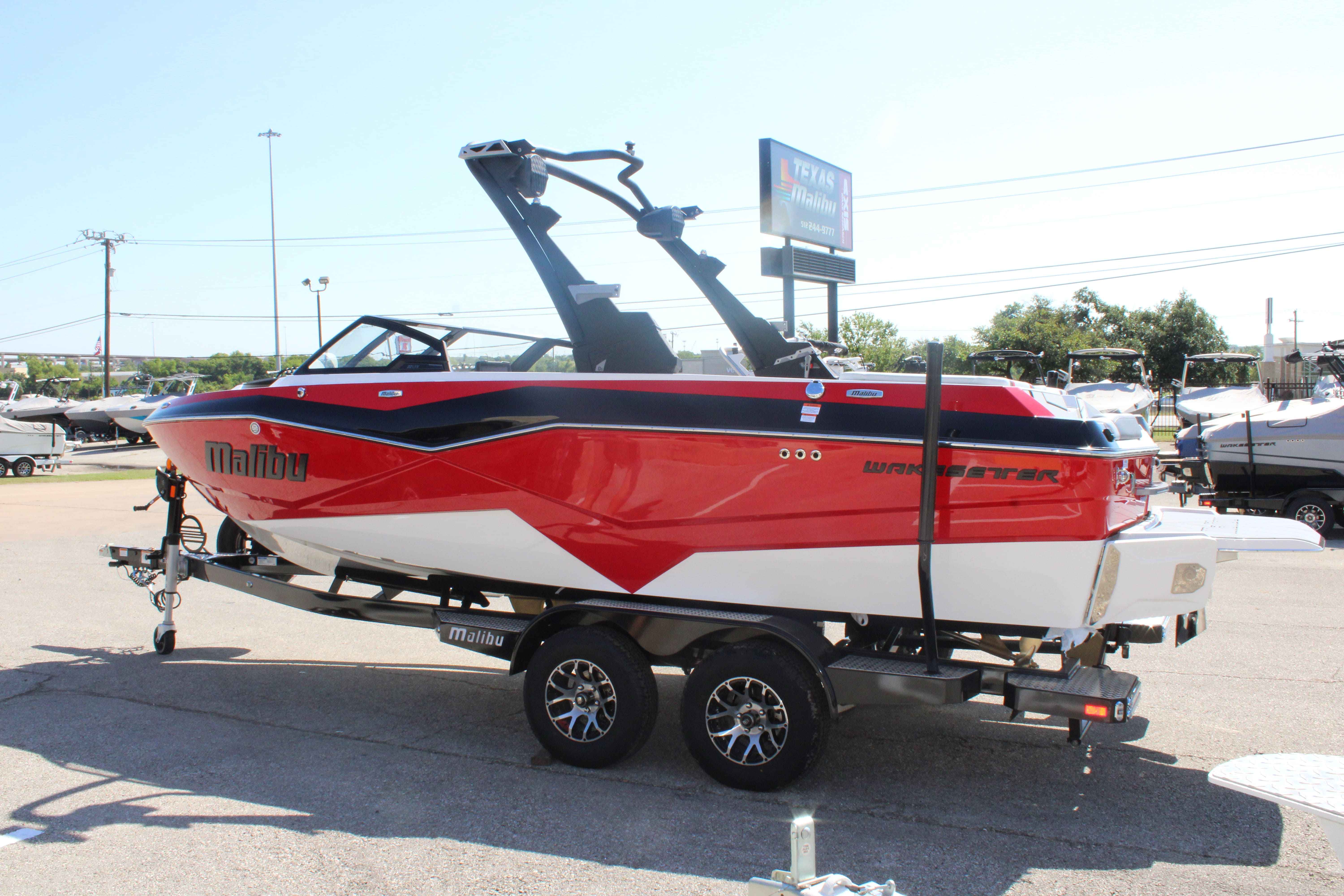 2023 Malibu Boats Wakesetter 22 LSV-6