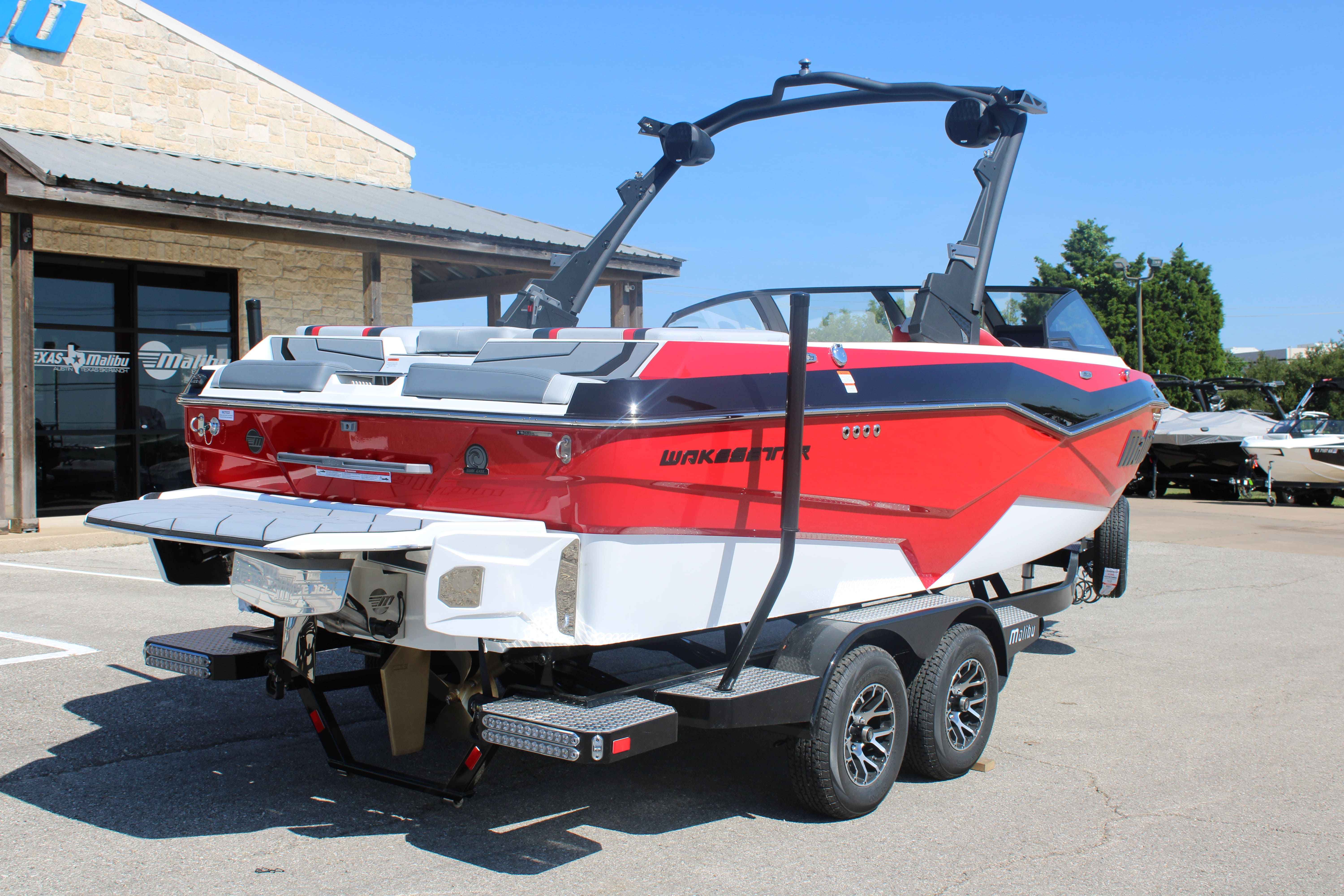 2023 Malibu Boats Wakesetter 22 LSV-7