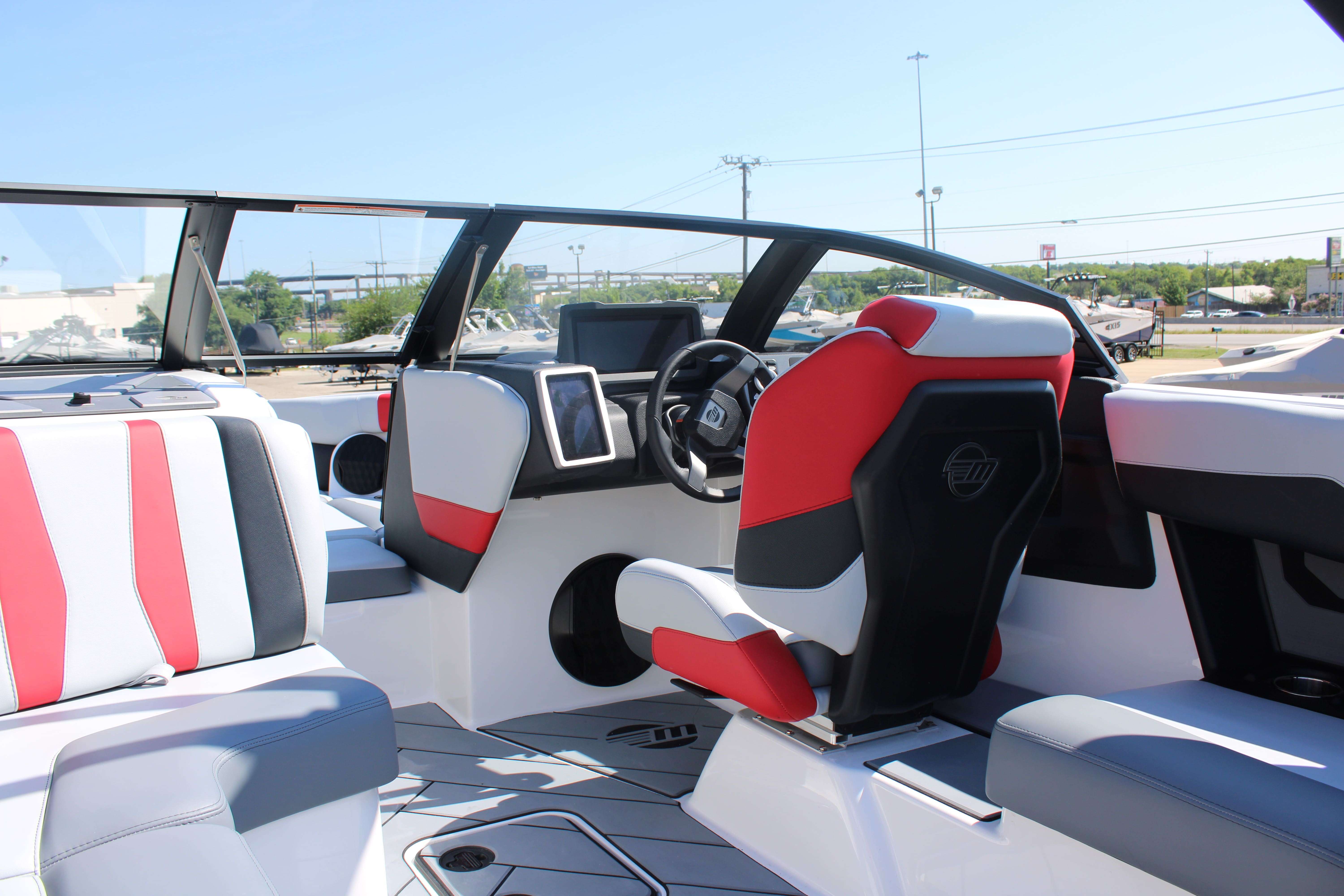 2023 Malibu Boats Wakesetter 22 LSV-14