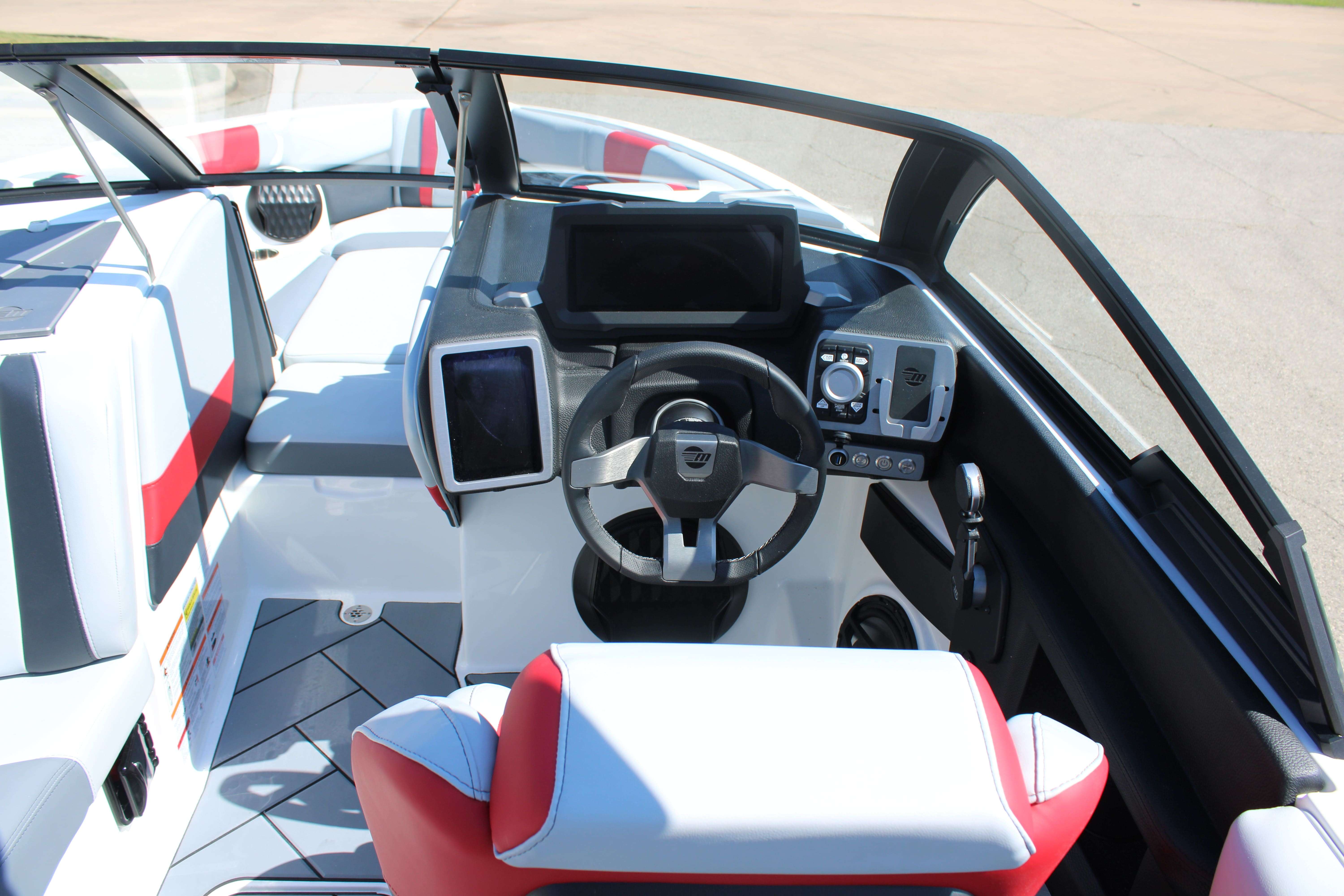 2023 Malibu Boats Wakesetter 22 LSV-15