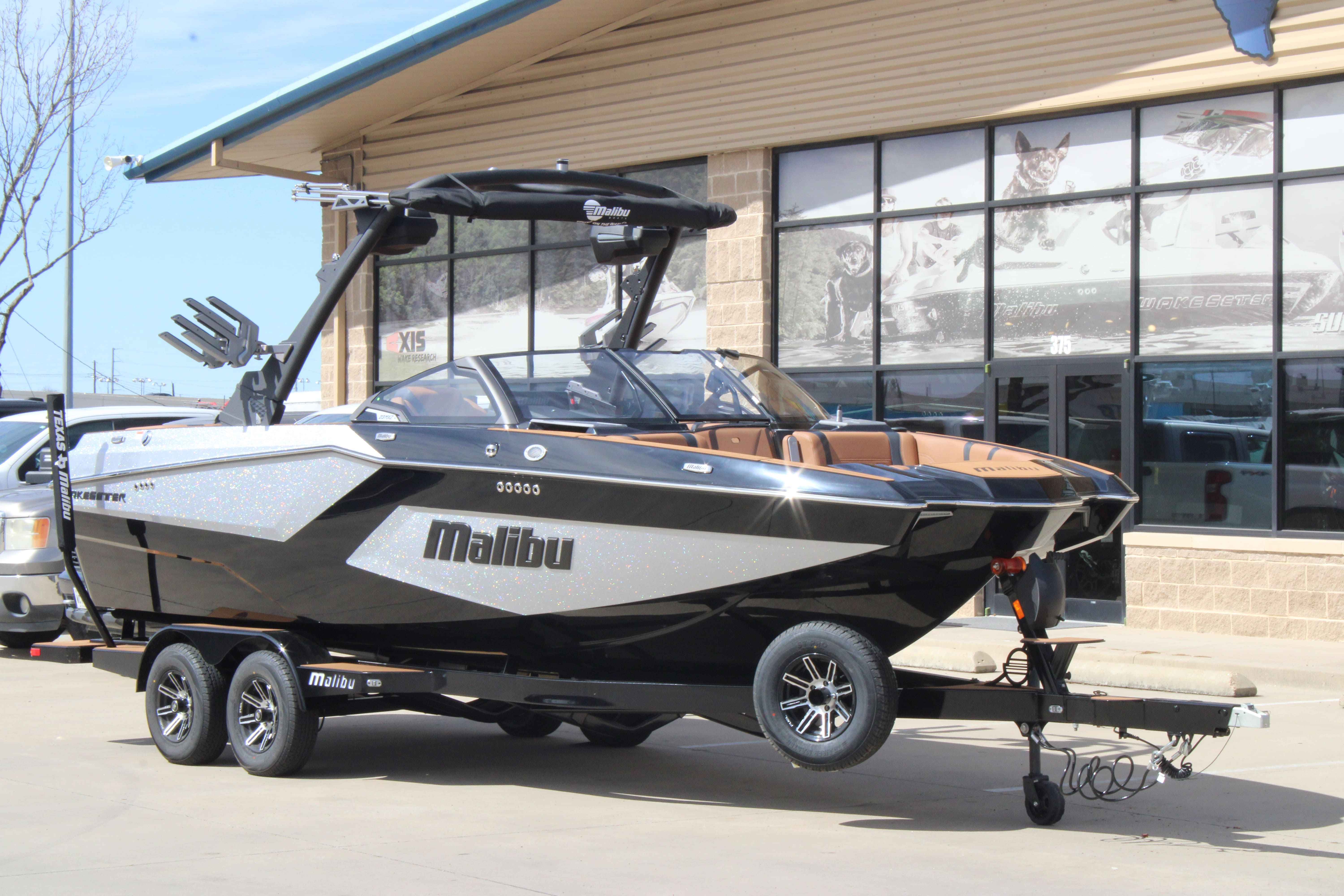 2025 Malibu Boats Wakesetter 23 MXZ-2