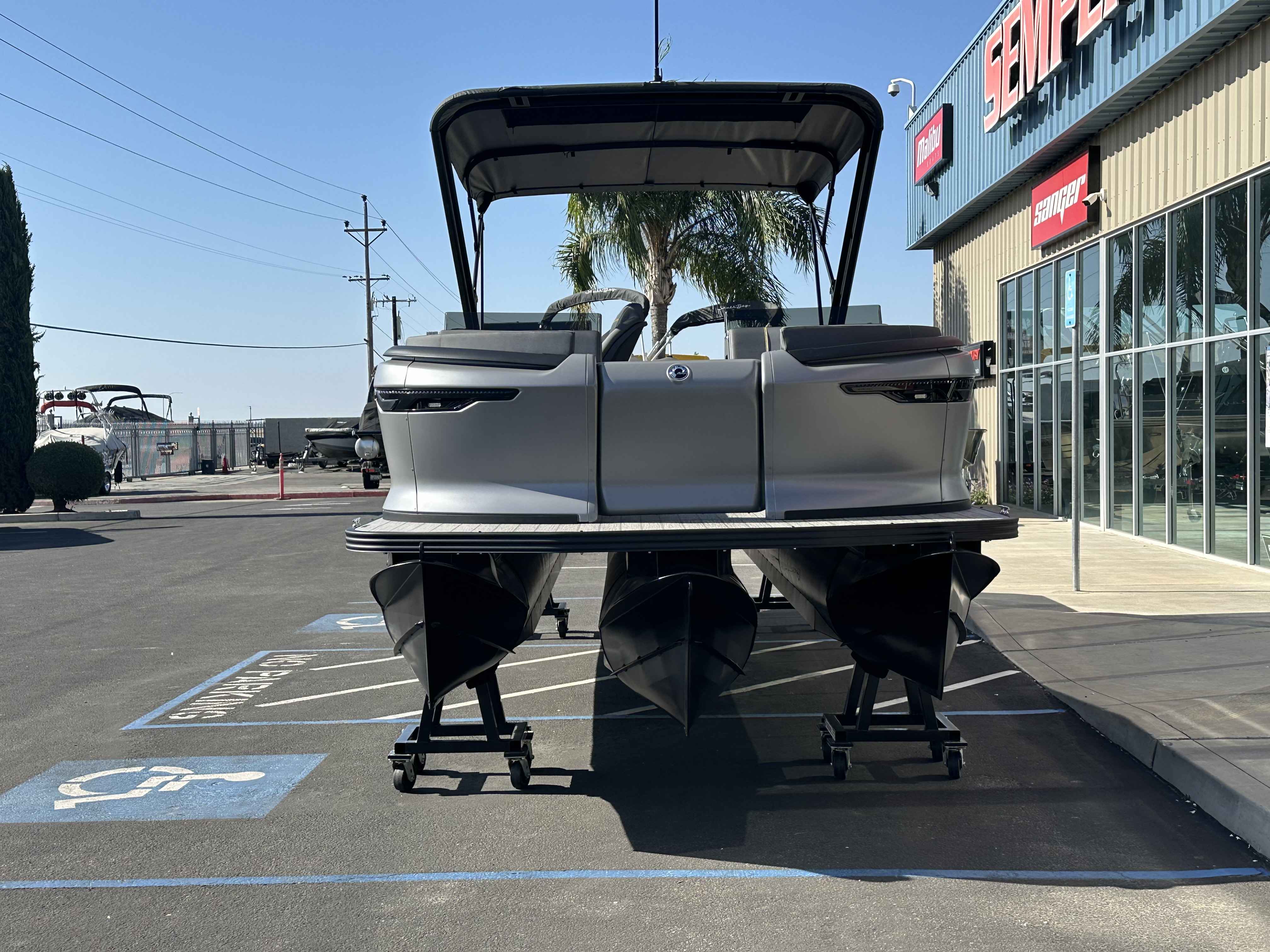 2025 Manitou Explore 22MAX Switchback-3