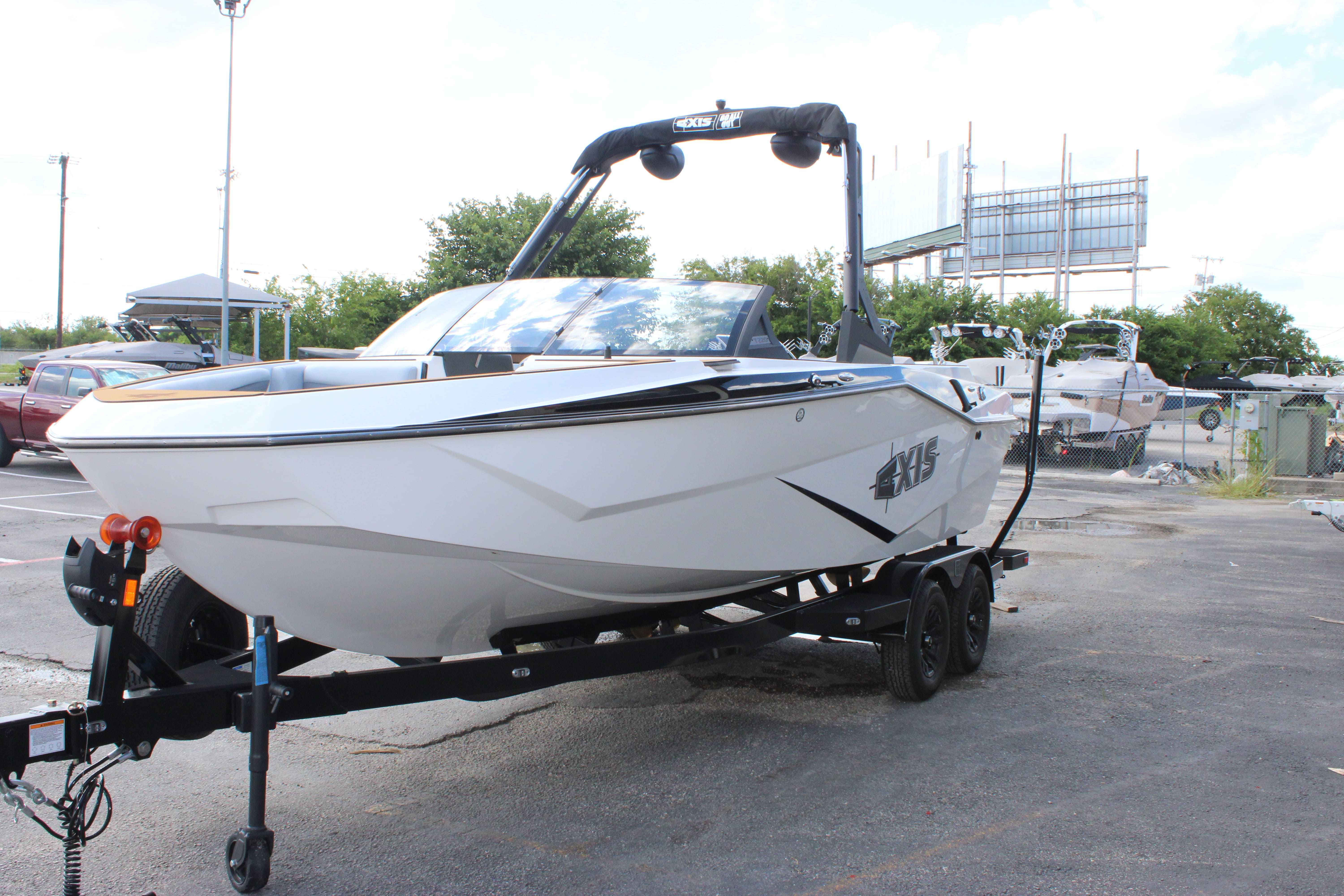 2024 Axis Core Series T220-4