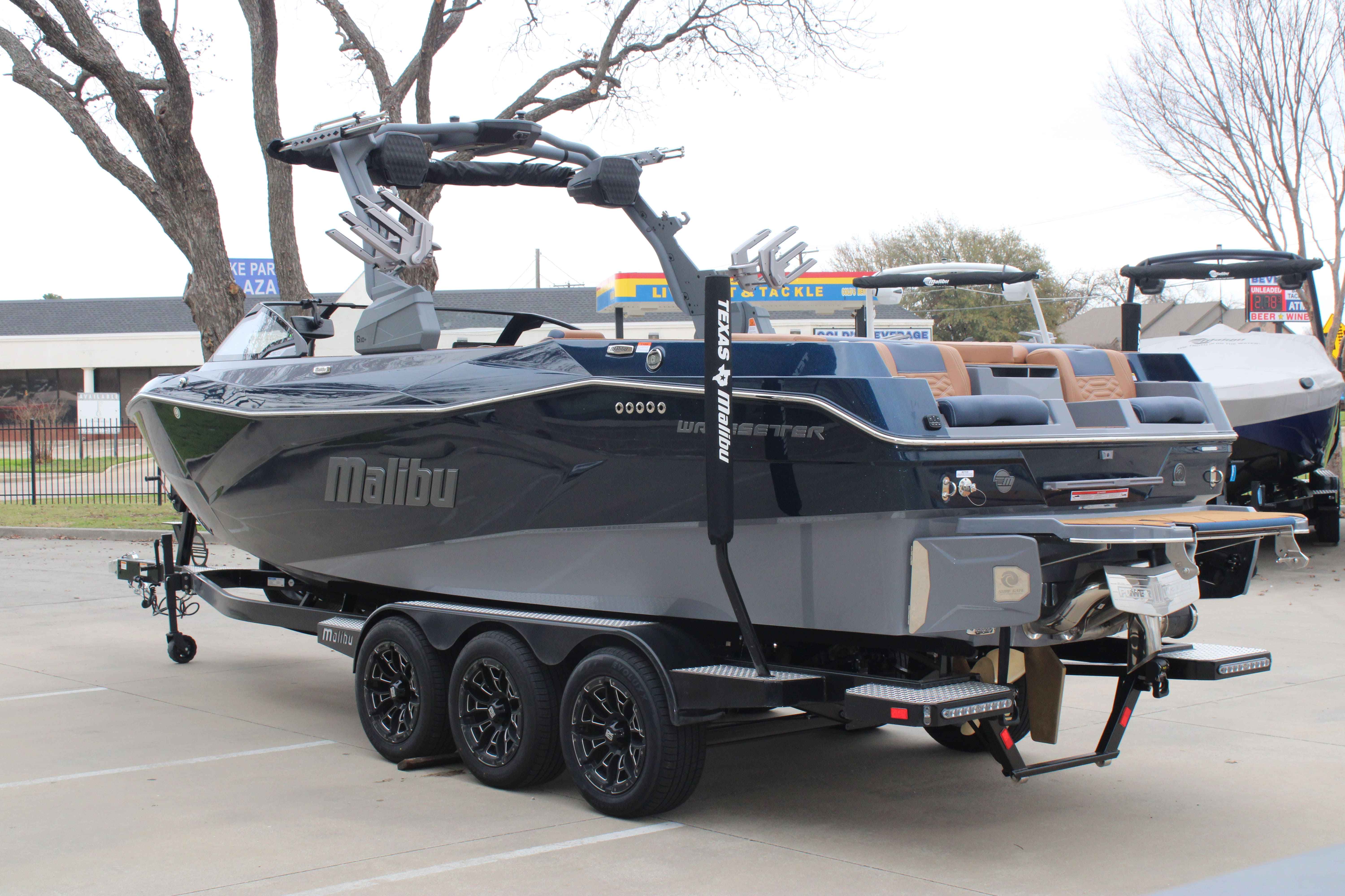 2025 Malibu Boats Wakesetter 26 LSV-6