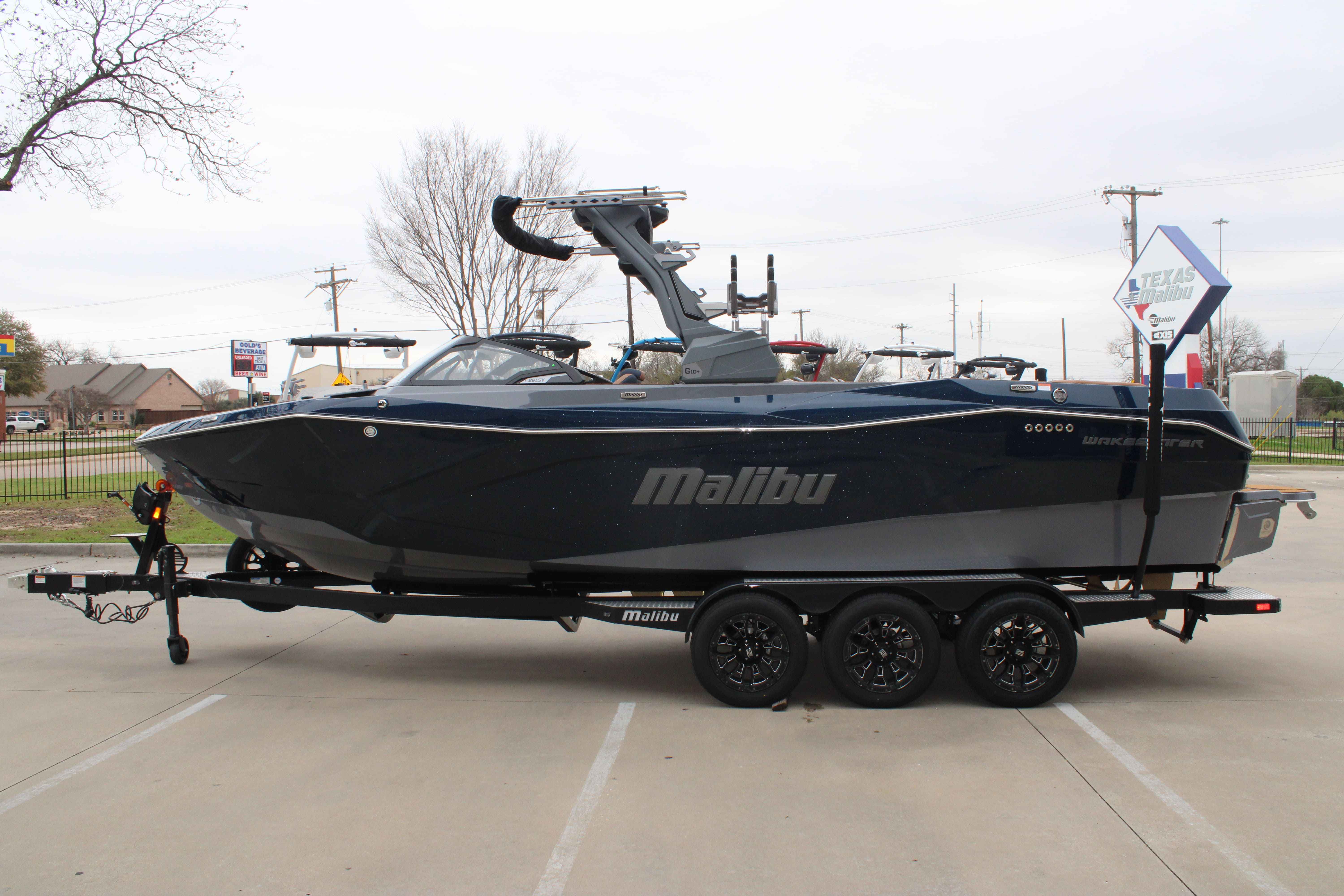 2025 Malibu Boats Wakesetter 26 LSV-5