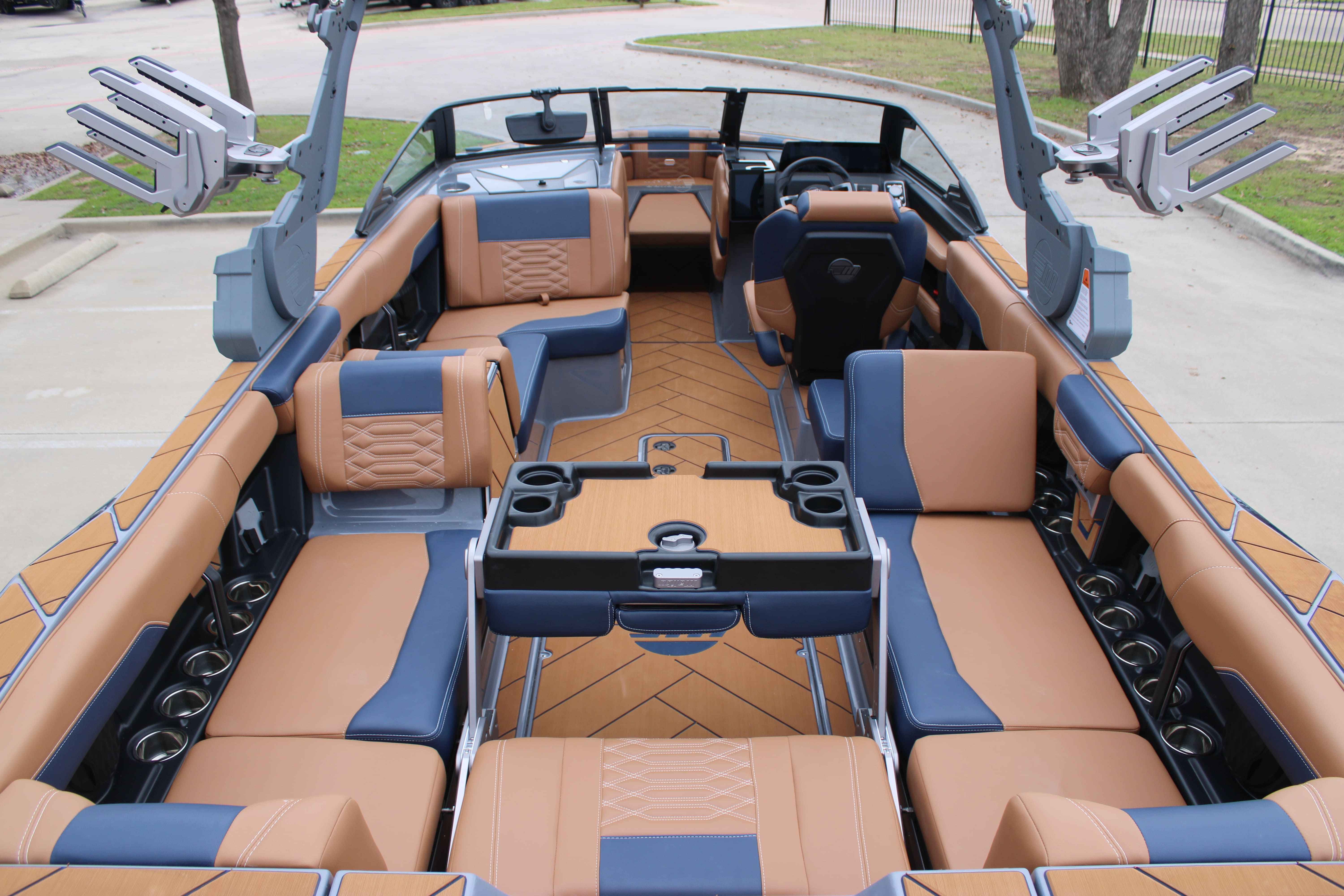 2025 Malibu Boats Wakesetter 26 LSV-13