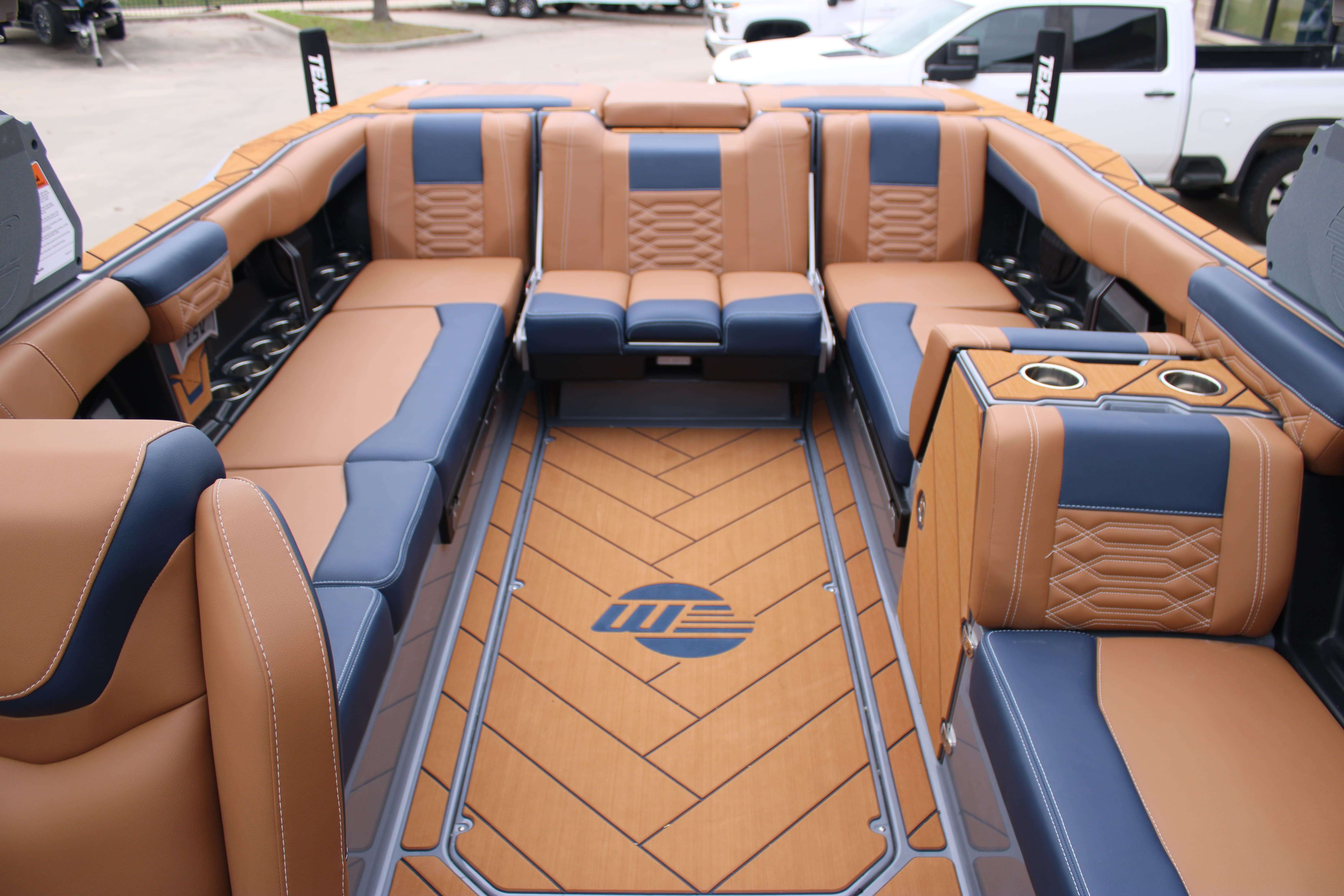 2025 Malibu Boats Wakesetter 26 LSV-15