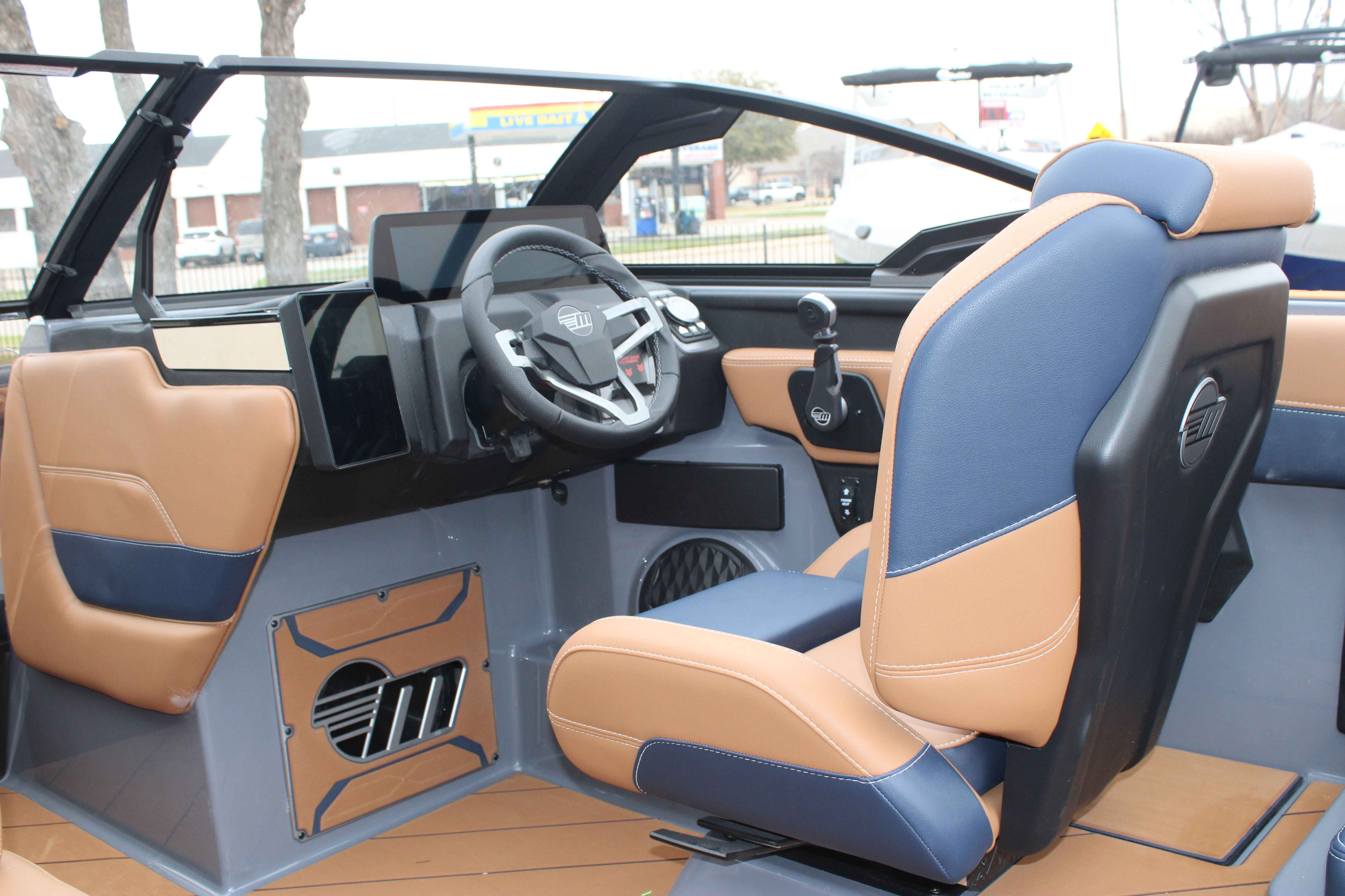 2025 Malibu Boats Wakesetter 26 LSV-18