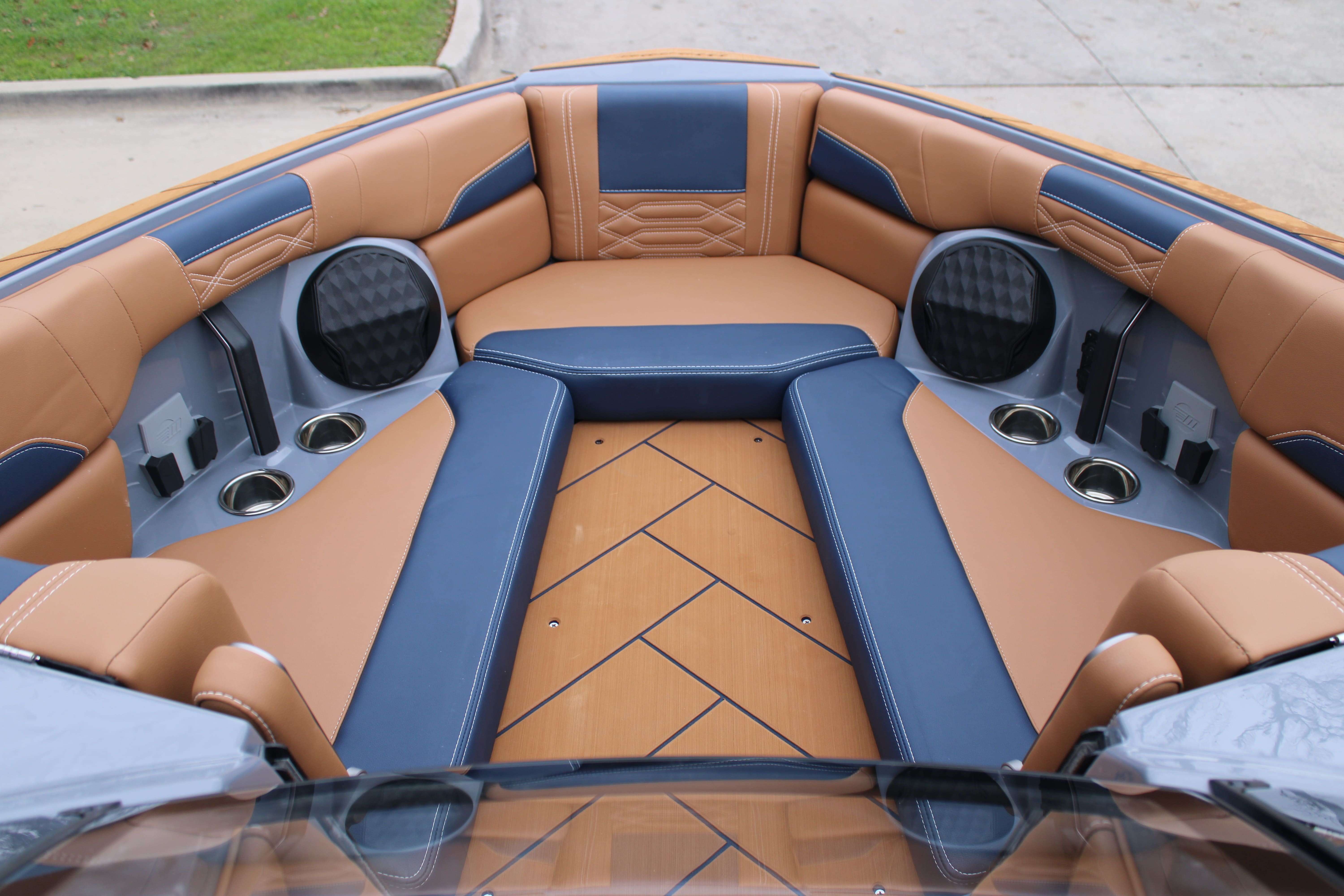 2025 Malibu Boats Wakesetter 26 LSV-20